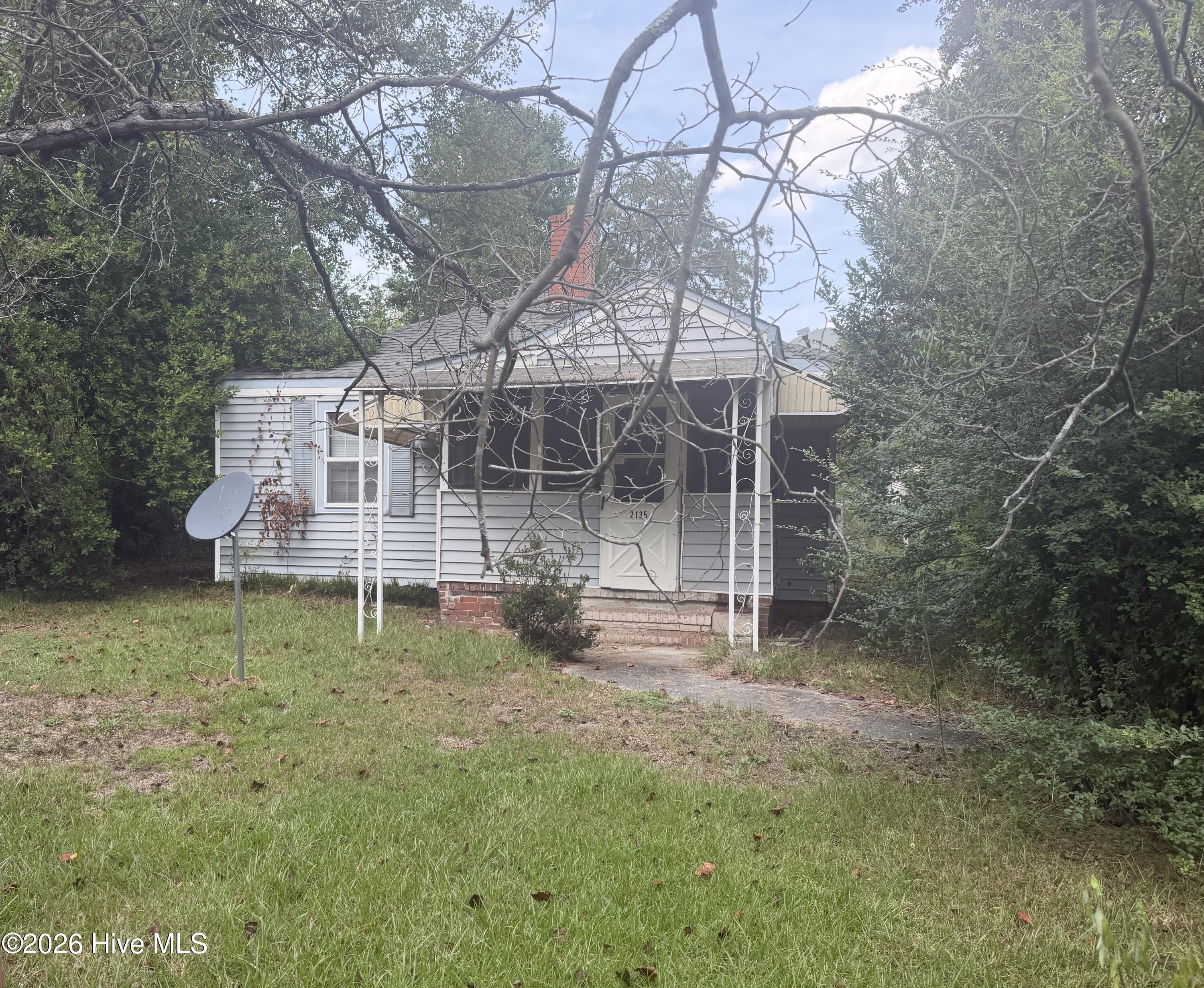 2135 Shirley Avenue Property Photo 1