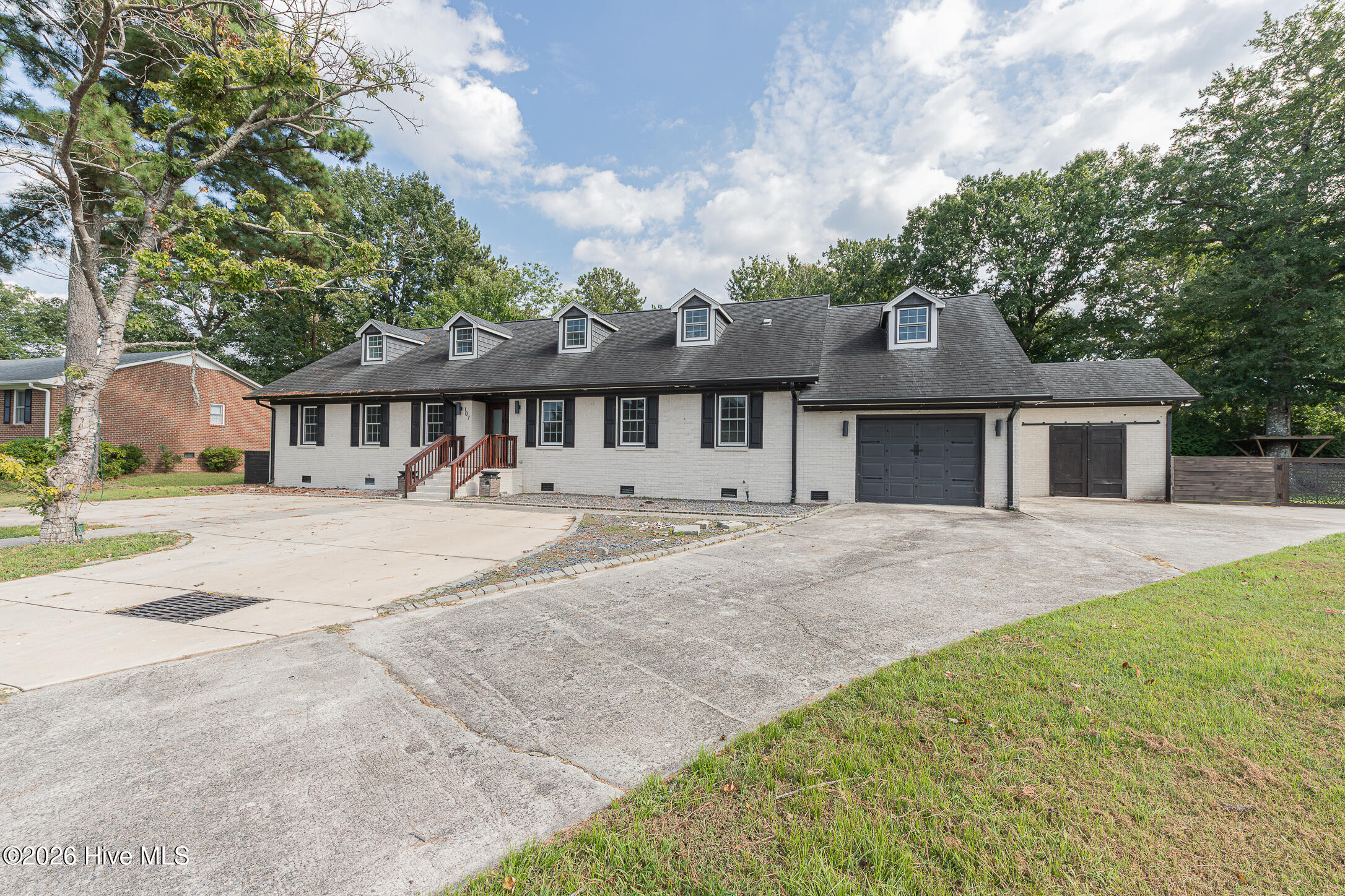 107 Boatswain Drive Property Photo 1