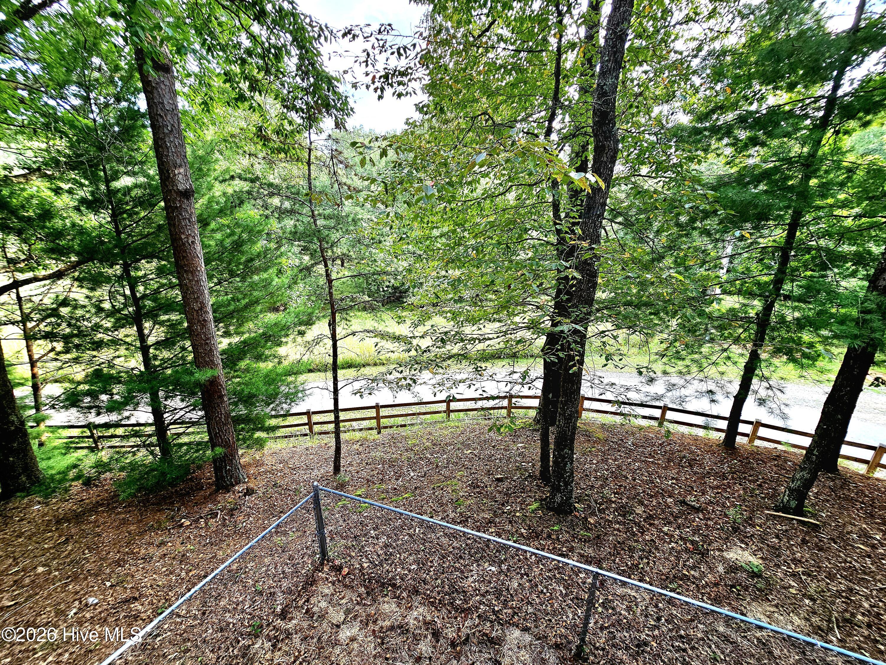 194 Leonard Lane Property Photo 12