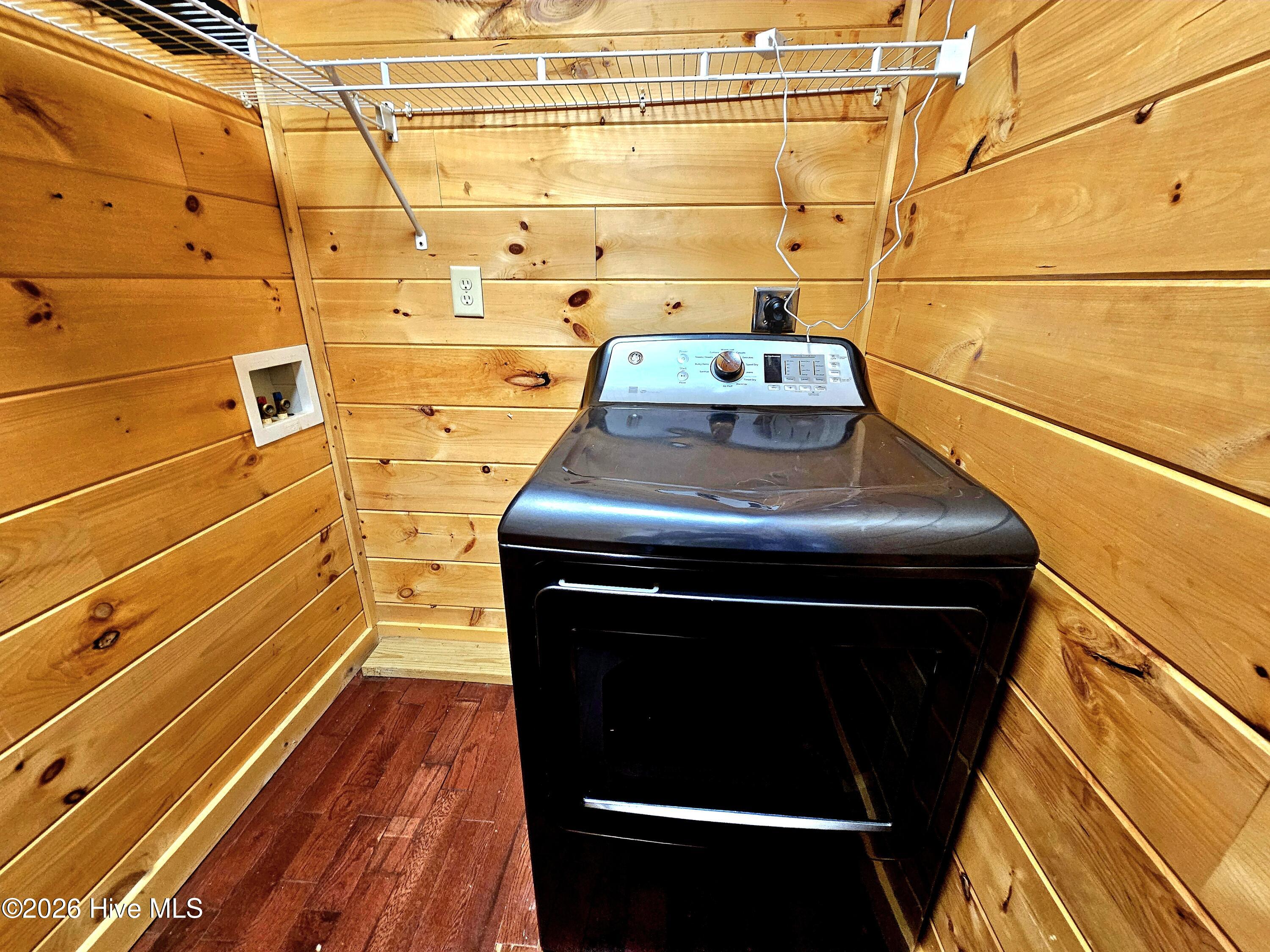 194 Leonard Lane Property Photo 27
