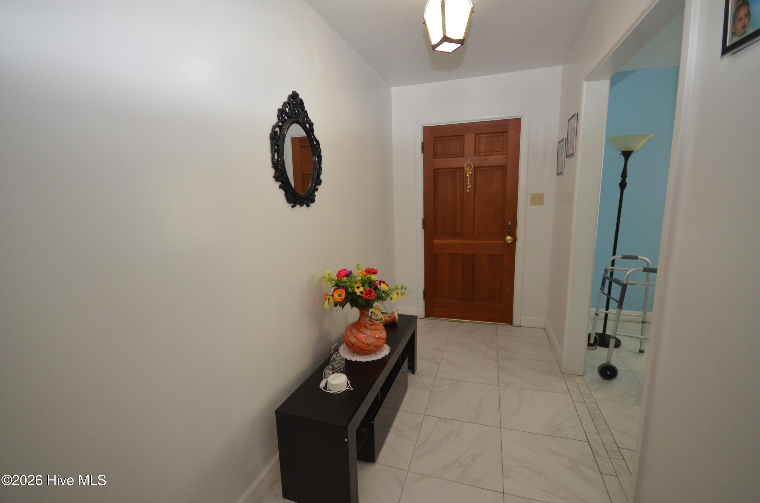 1704 N Berkeley Boulevard Property Photo 3