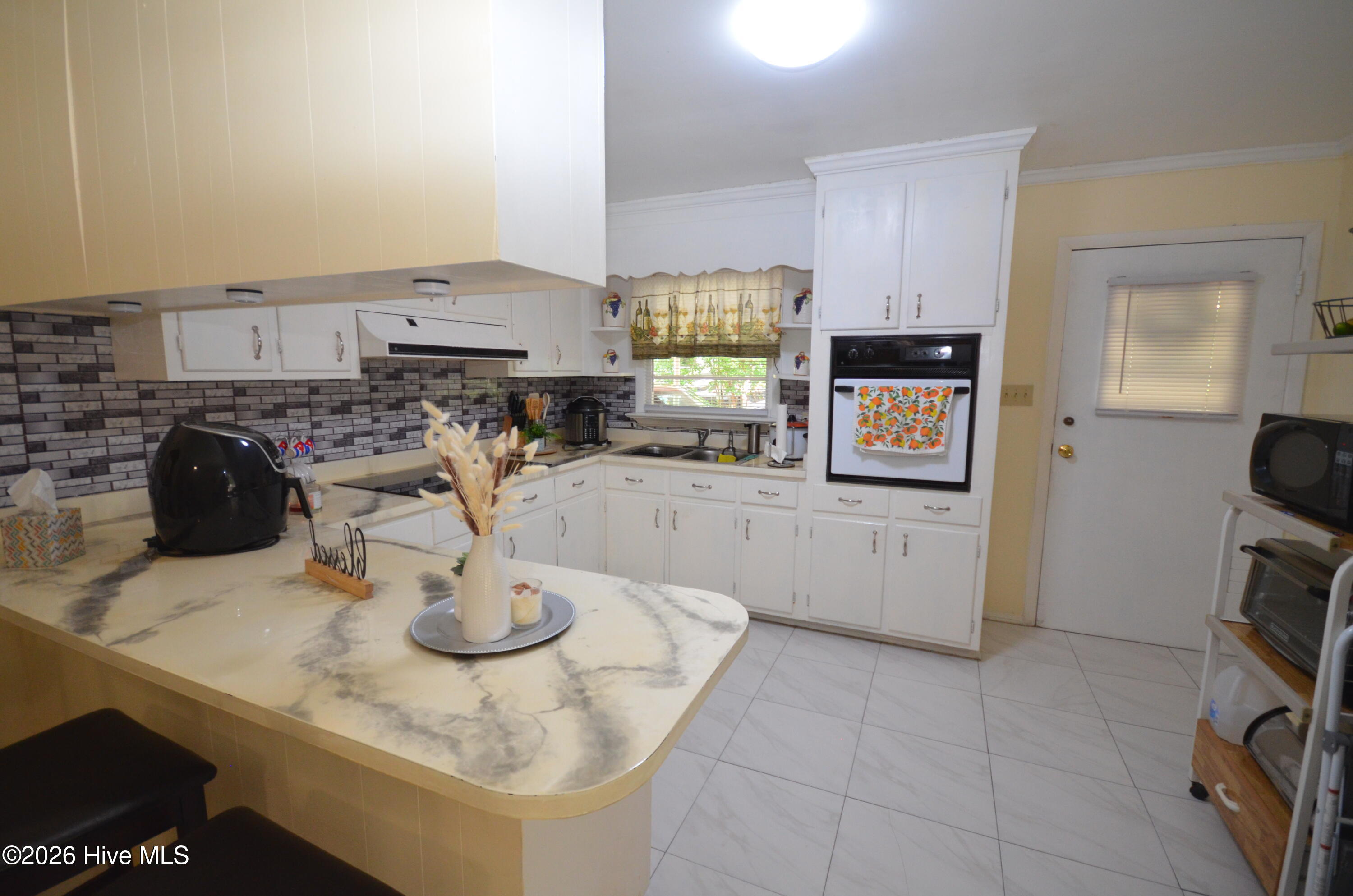 1704 N Berkeley Boulevard Property Photo 11