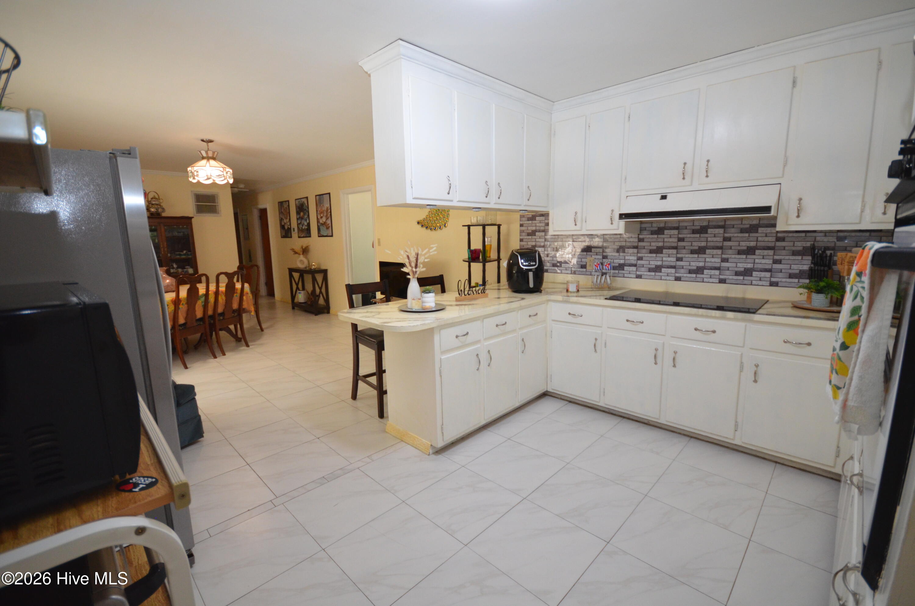 1704 N Berkeley Boulevard Property Photo 13