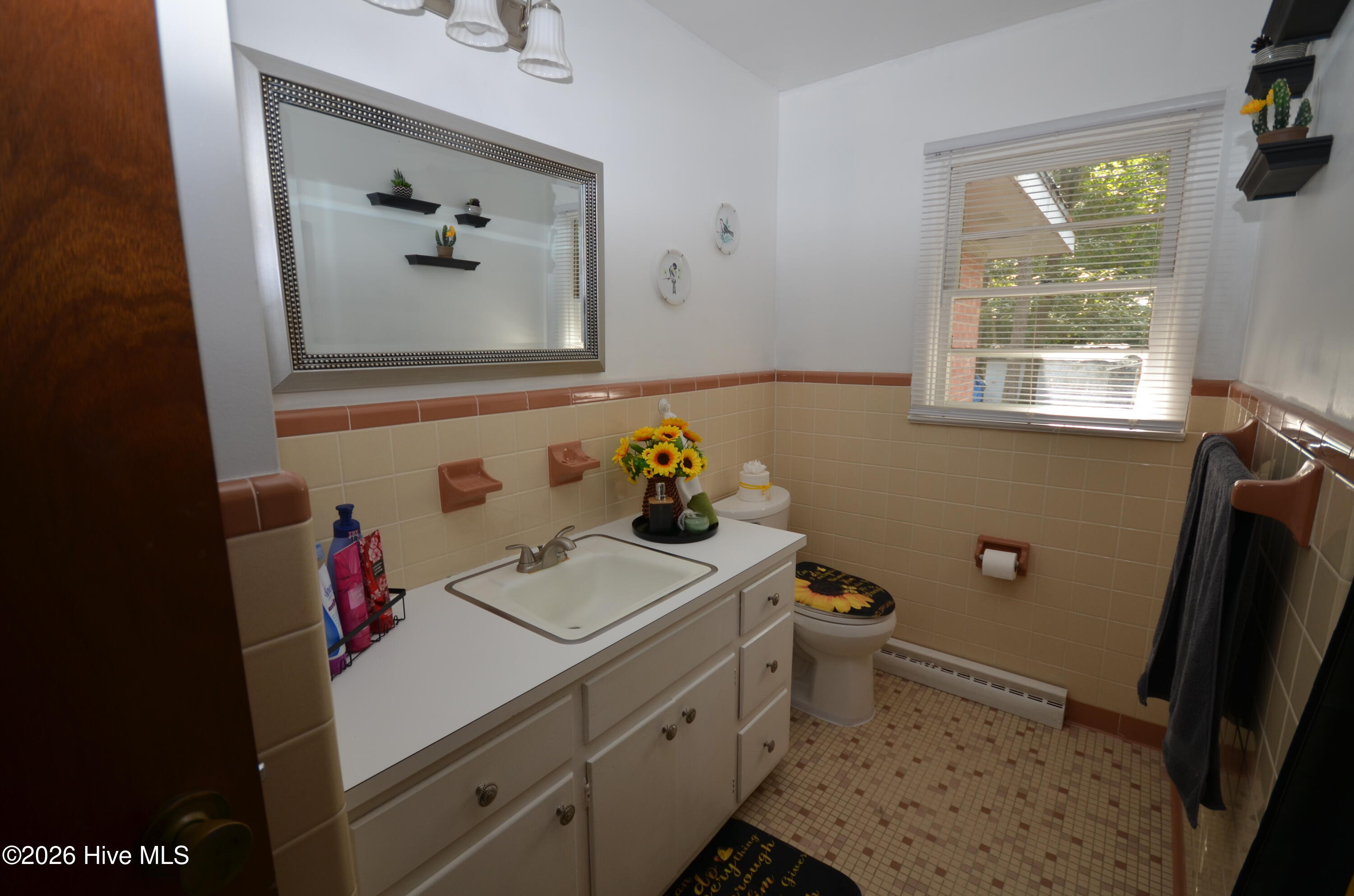 1704 N Berkeley Boulevard Property Photo 25