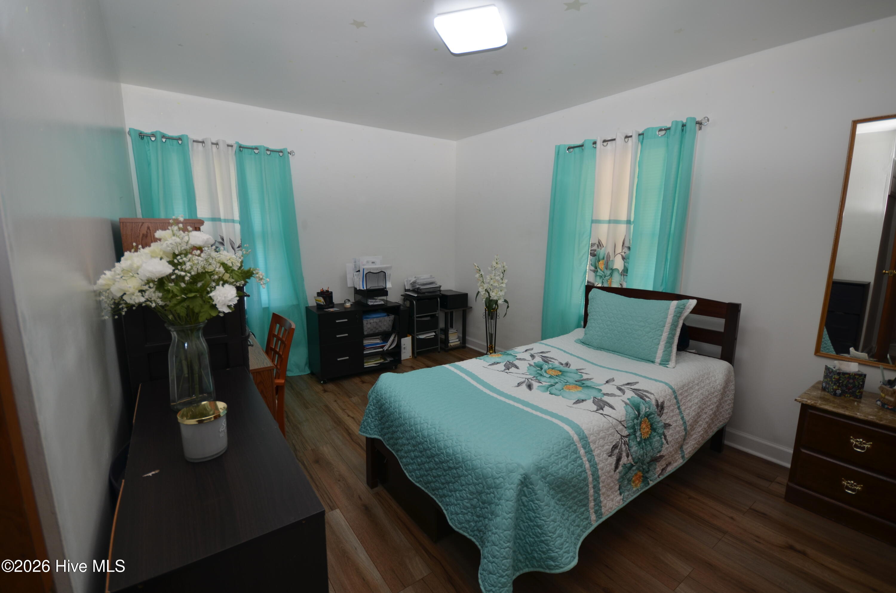 1704 N Berkeley Boulevard Property Photo 27