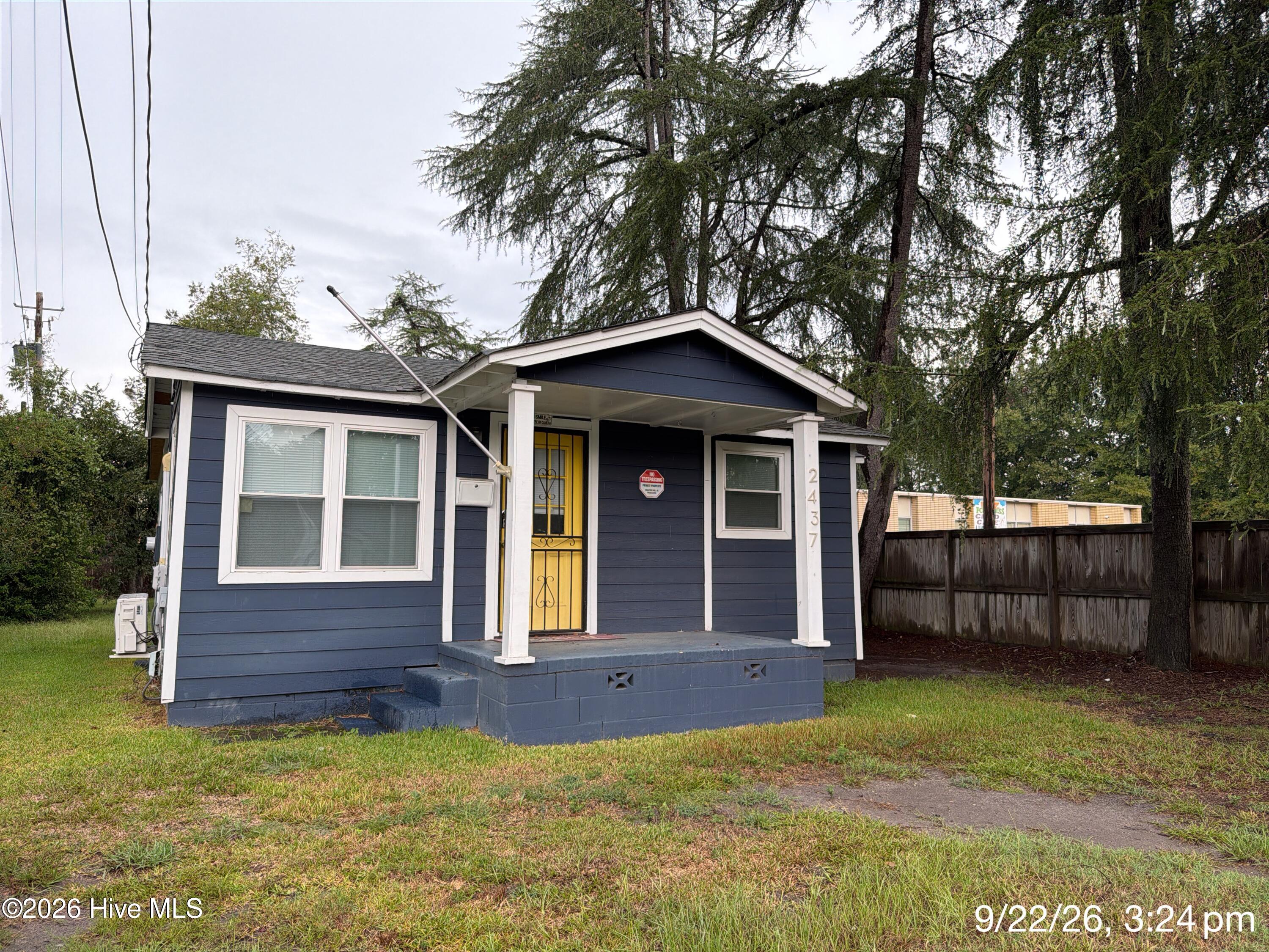 2437 Mike Padgett Highway Property Photo 1