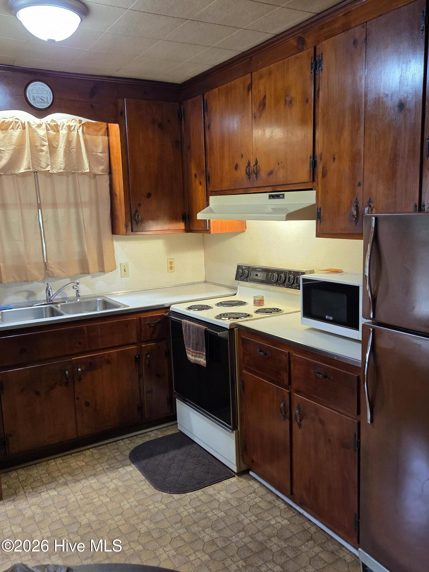 20440 Wagram Road Property Photo 7