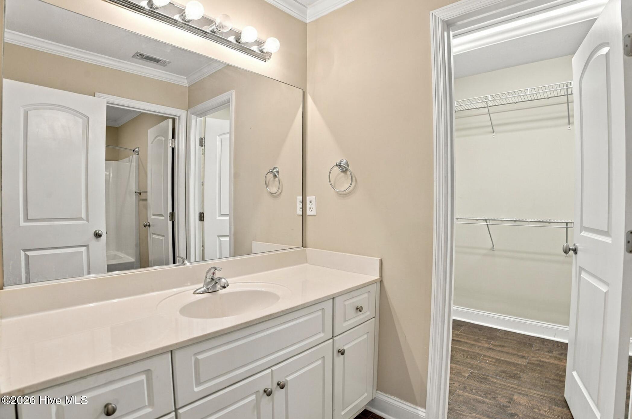 3004 Gobbler Court Property Photo 14