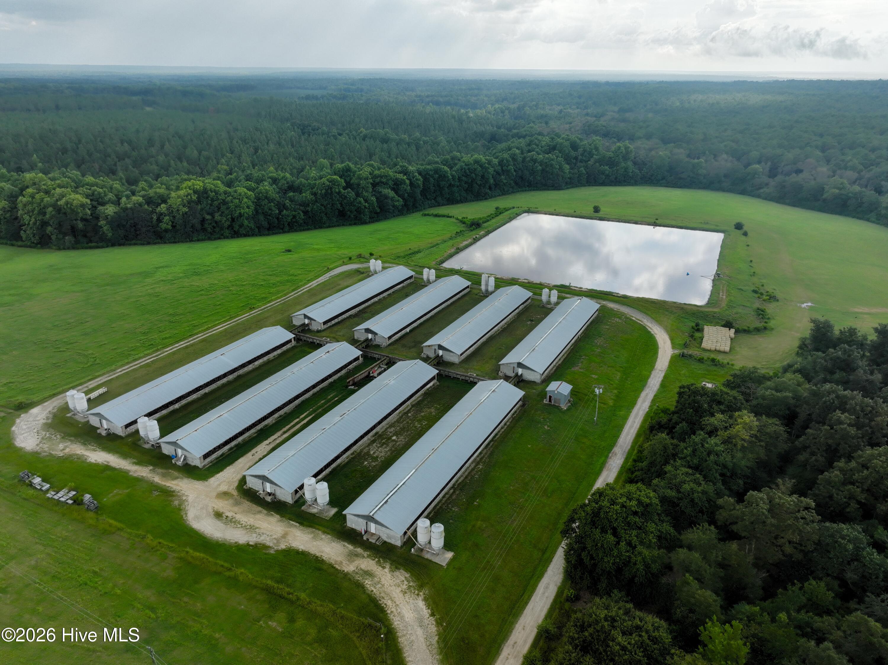 789 Trigger Farm Drive Property Photo 1
