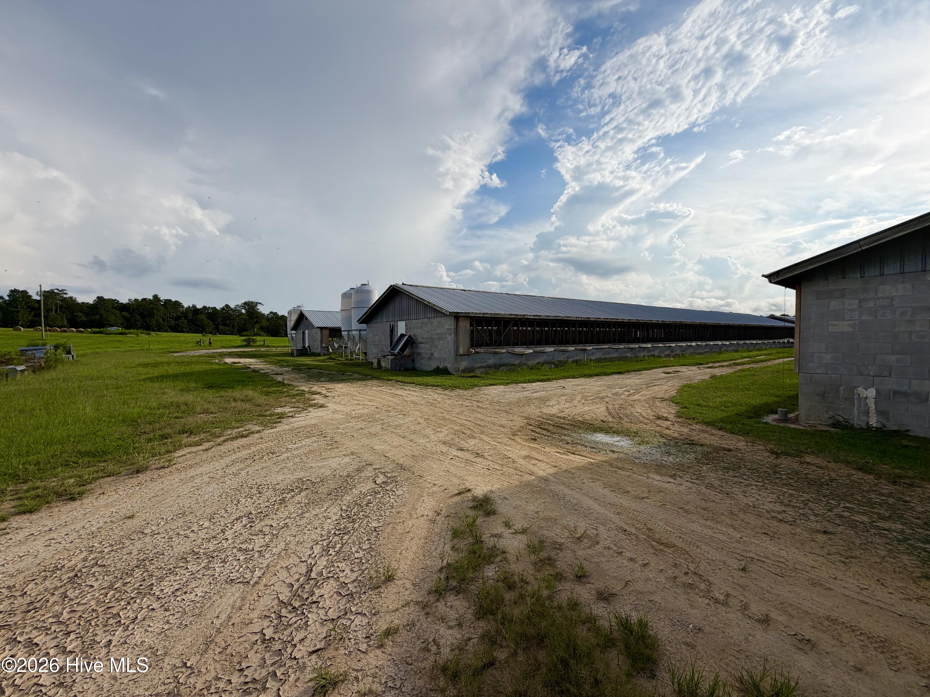 789 Trigger Farm Drive Property Photo 36