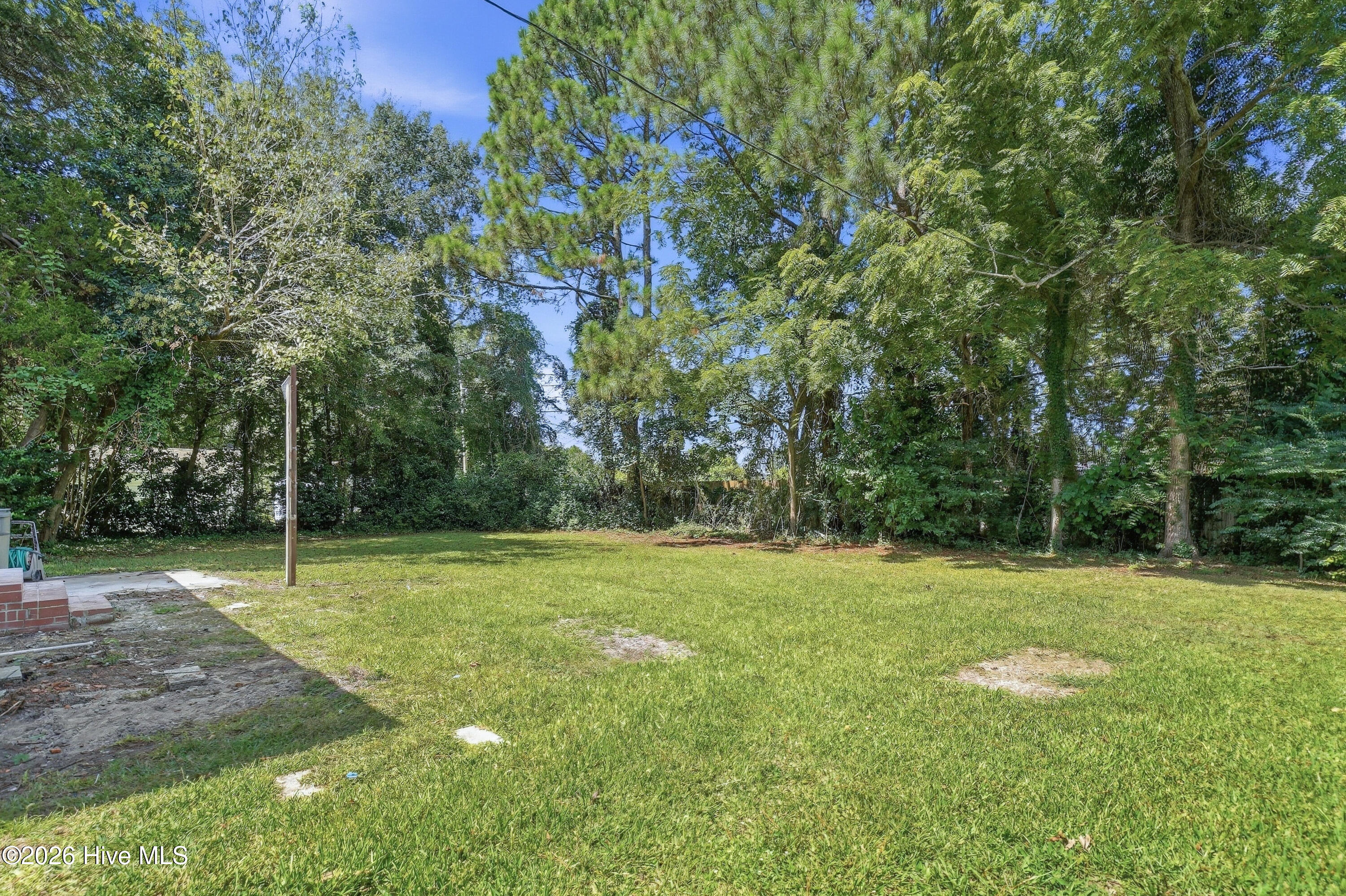 1708 Lucerne Way Property Photo 6