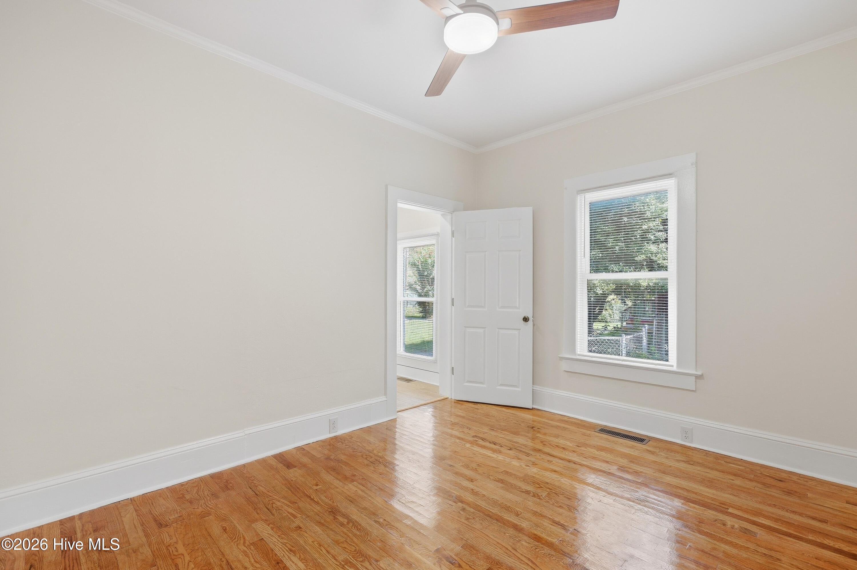 1708 Lucerne Way Property Photo 28