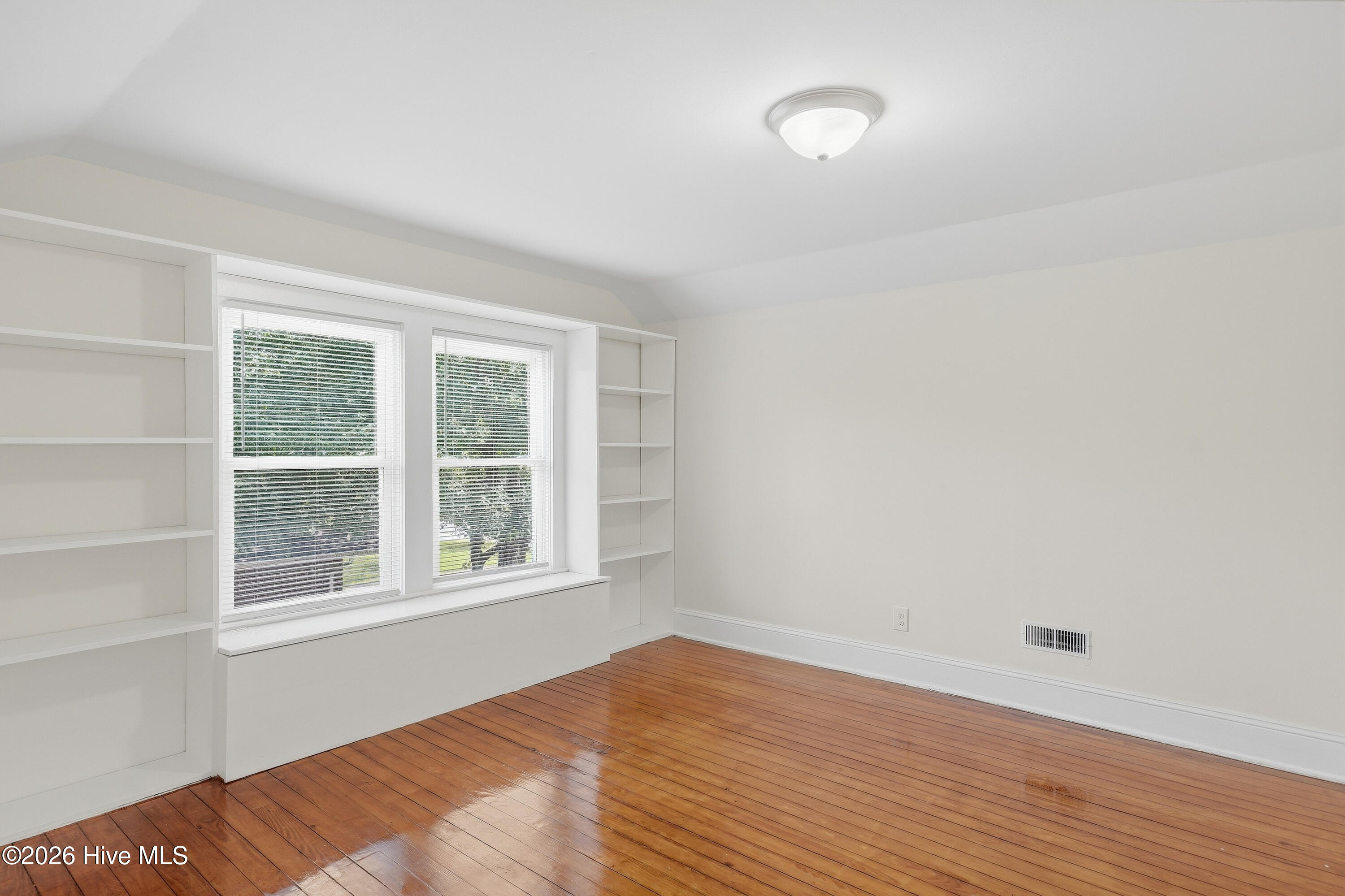 1708 Lucerne Way Property Photo 37