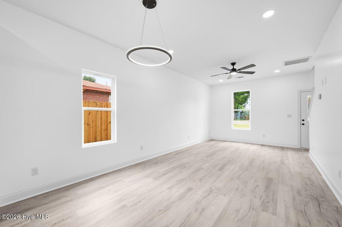1037 Prep Street Property Photo 5
