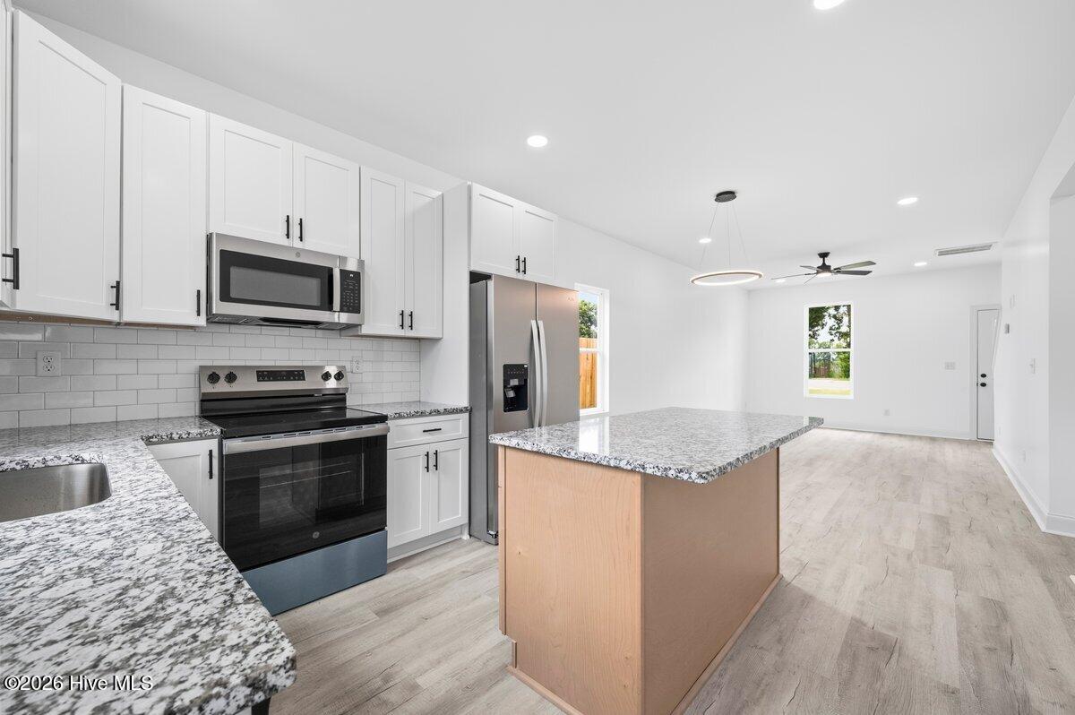1037 Prep Street Property Photo 8