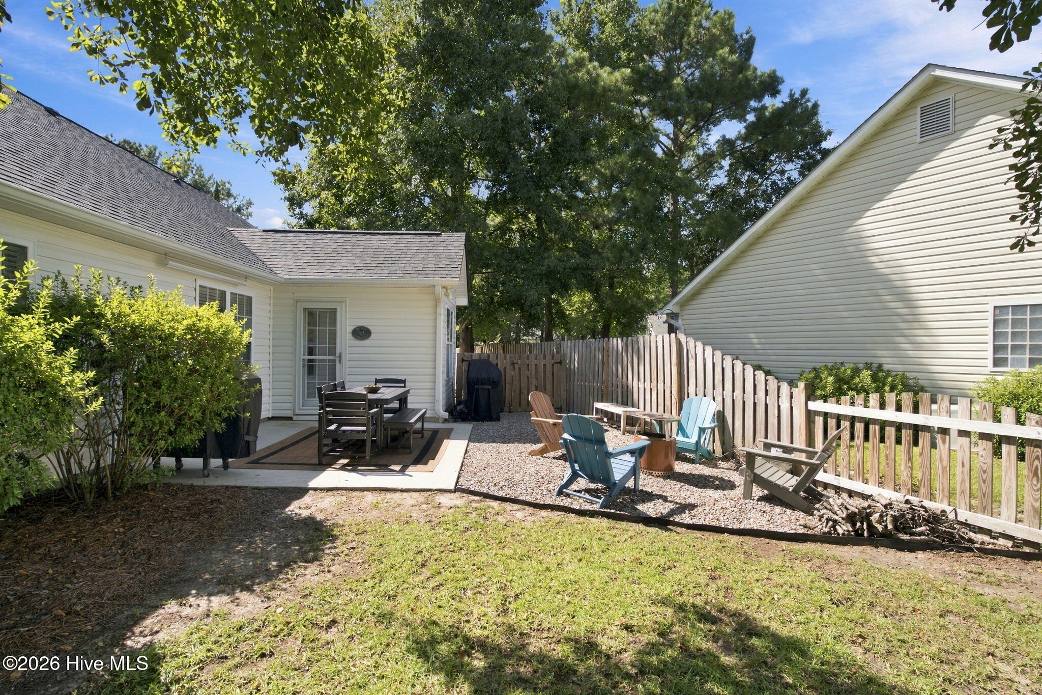 102 Grasmere Court Property Photo 29