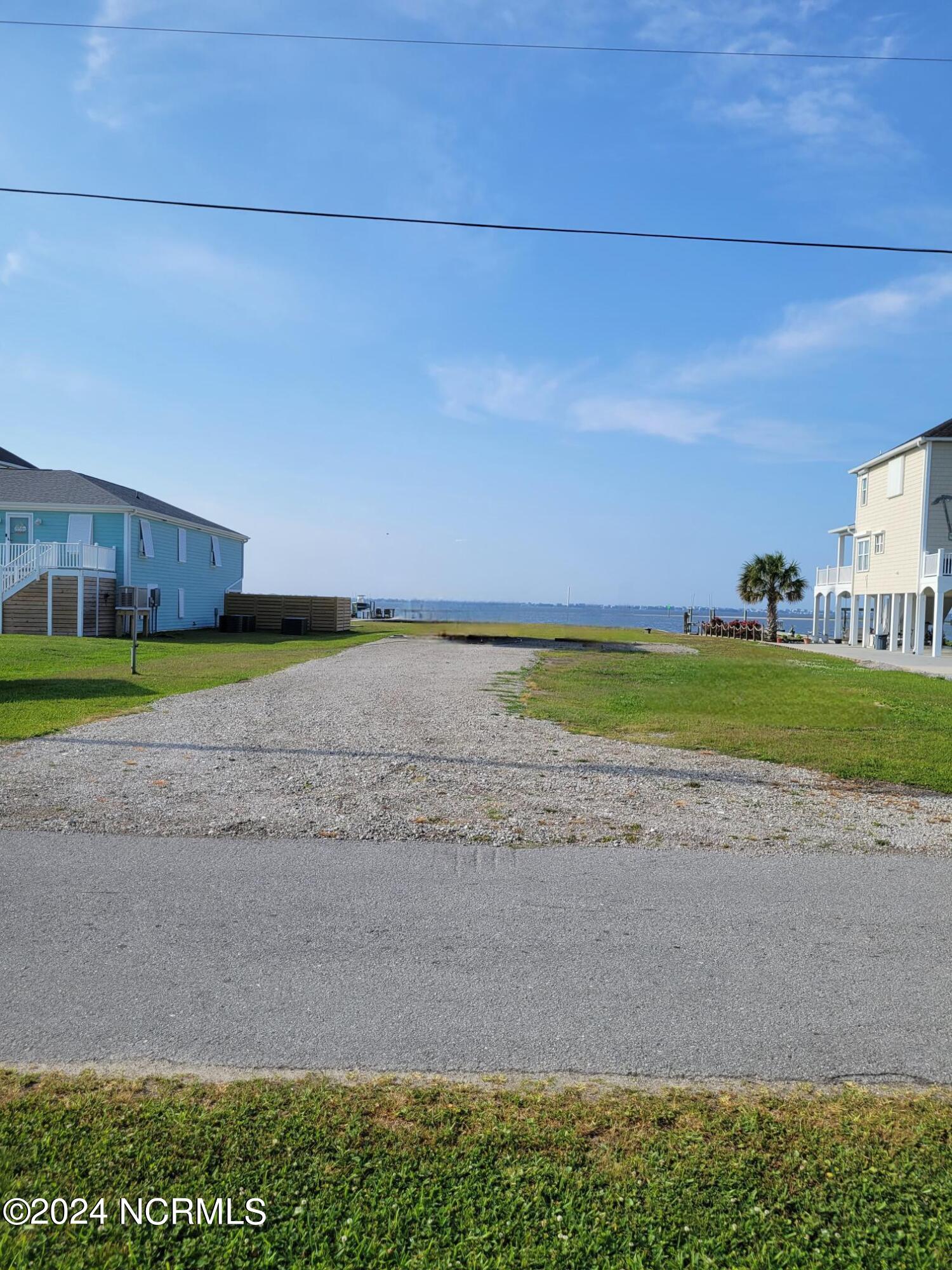 147 Salty Shores Point Drive Property Photo 1