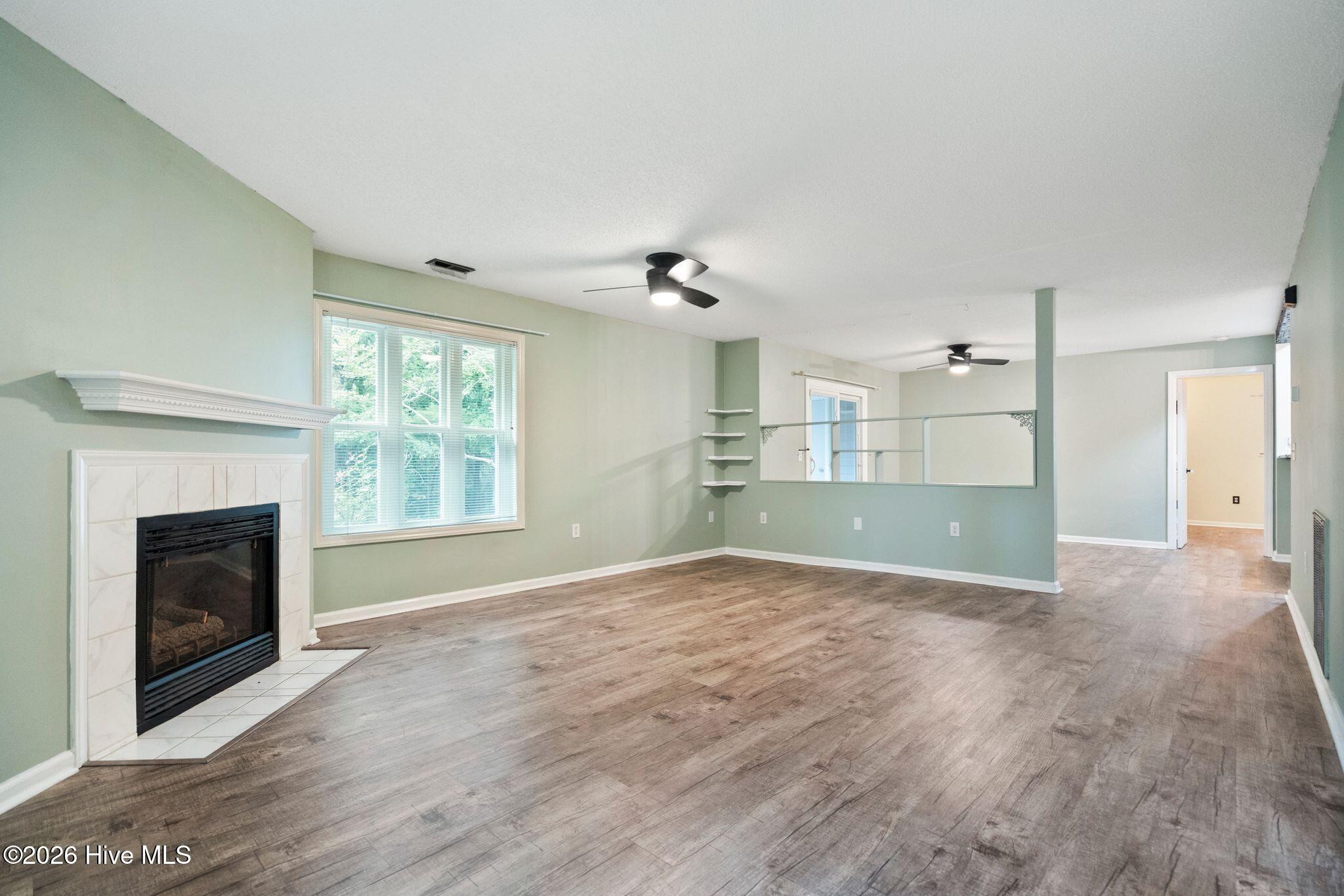 4108 Breezewood Drive Apt 101 Property Photo 11