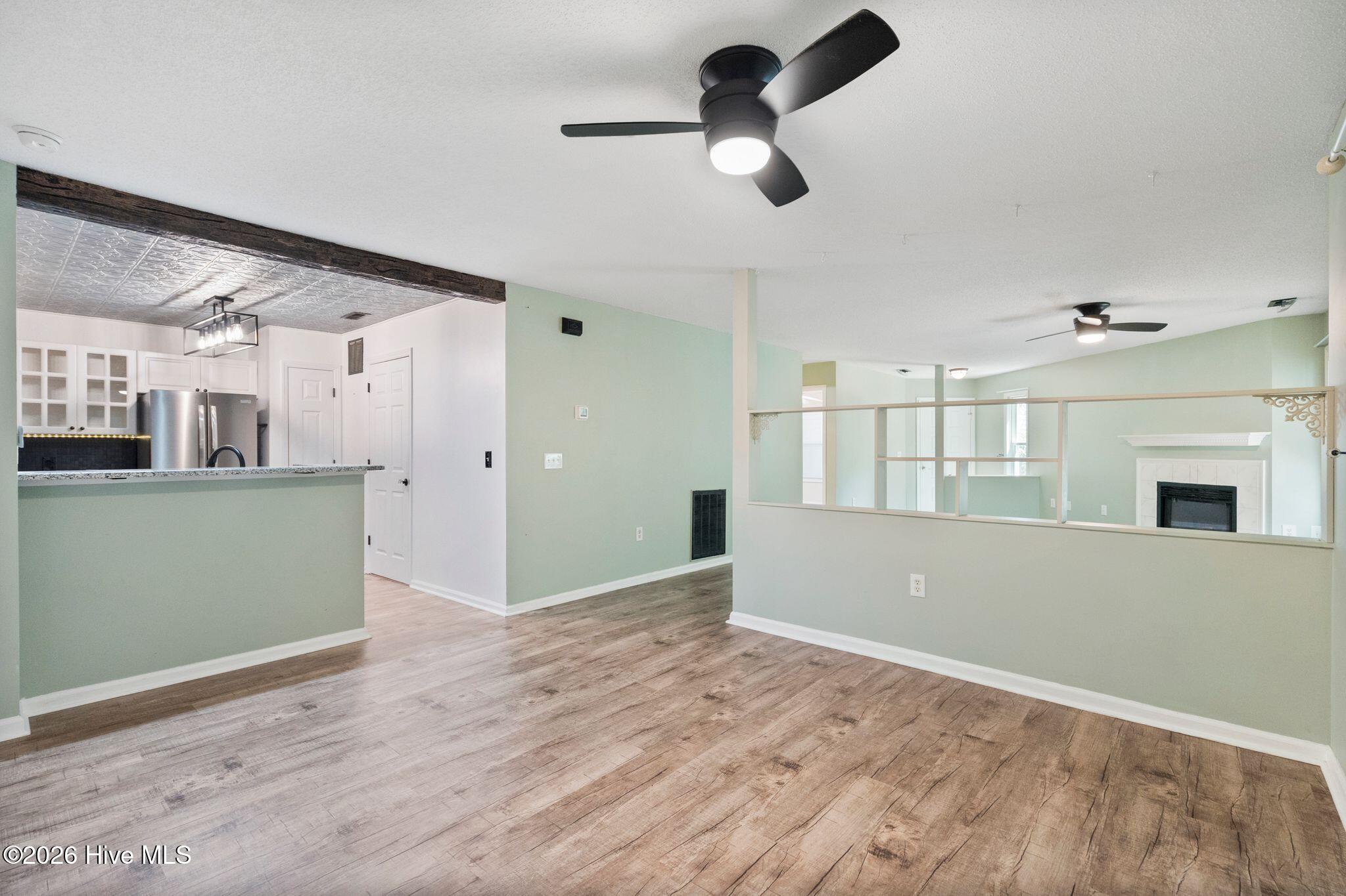 4108 Breezewood Drive Apt 101 Property Photo 14