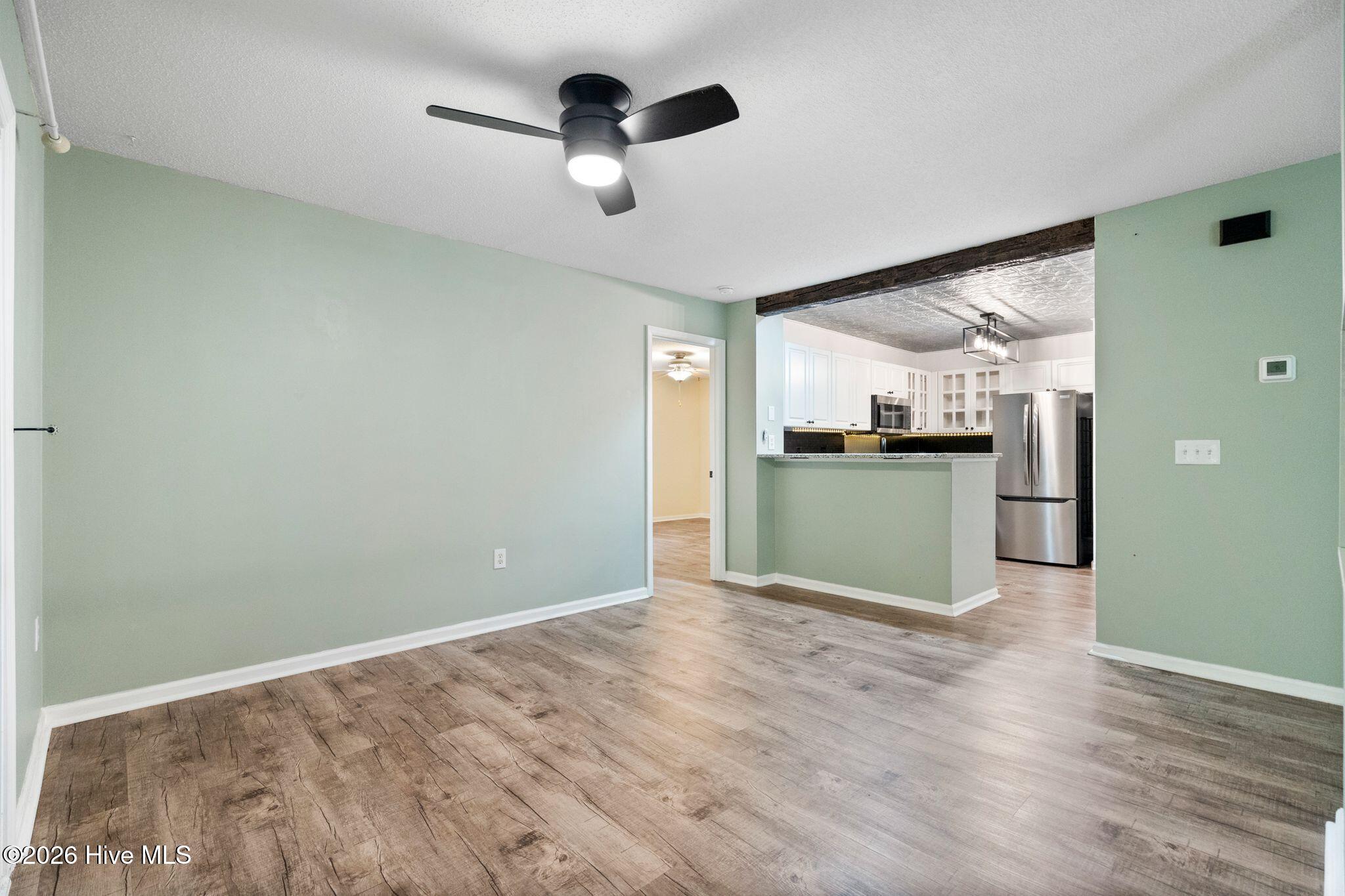 4108 Breezewood Drive Apt 101 Property Photo 15