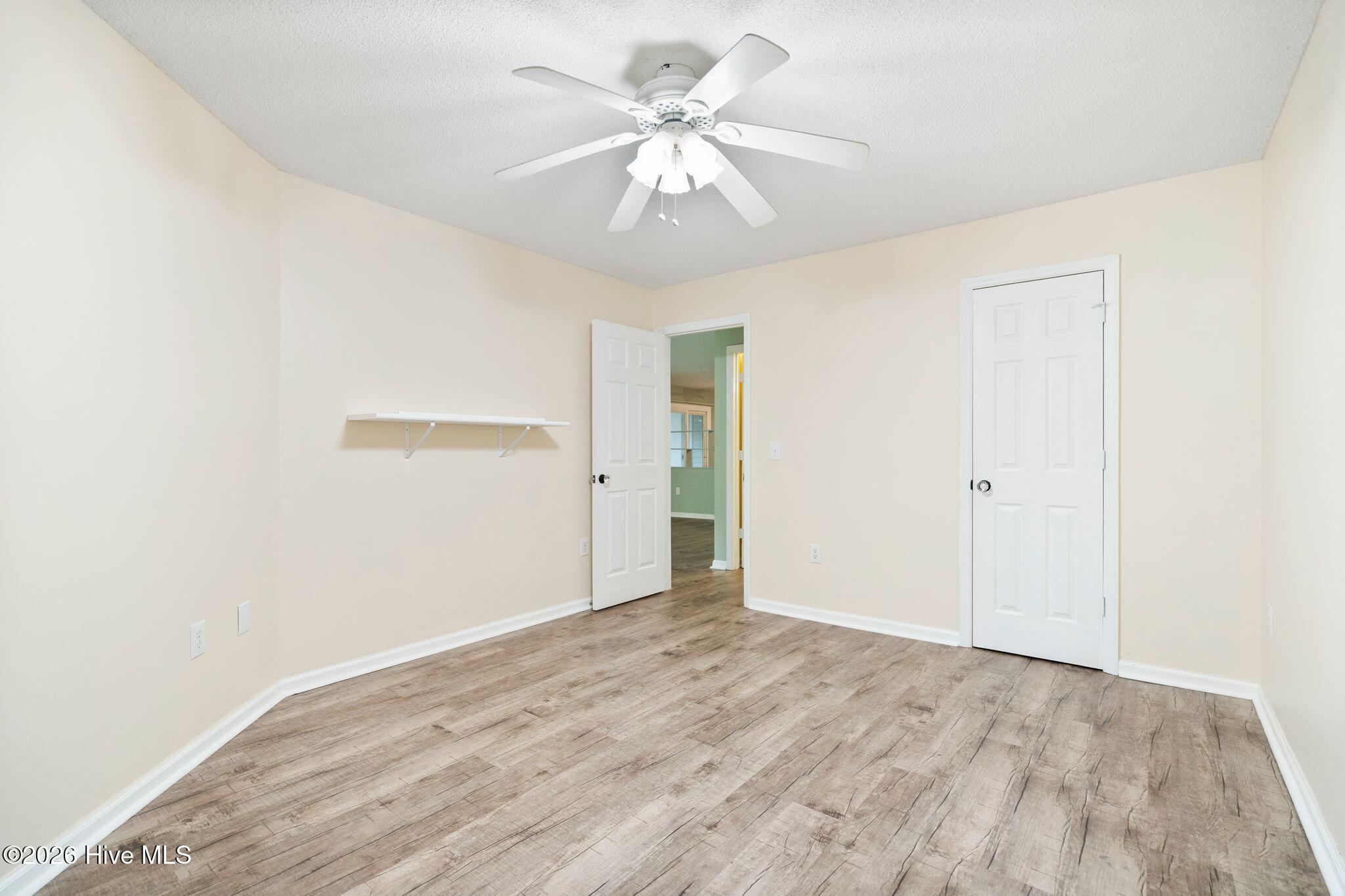 4108 Breezewood Drive Apt 101 Property Photo 30