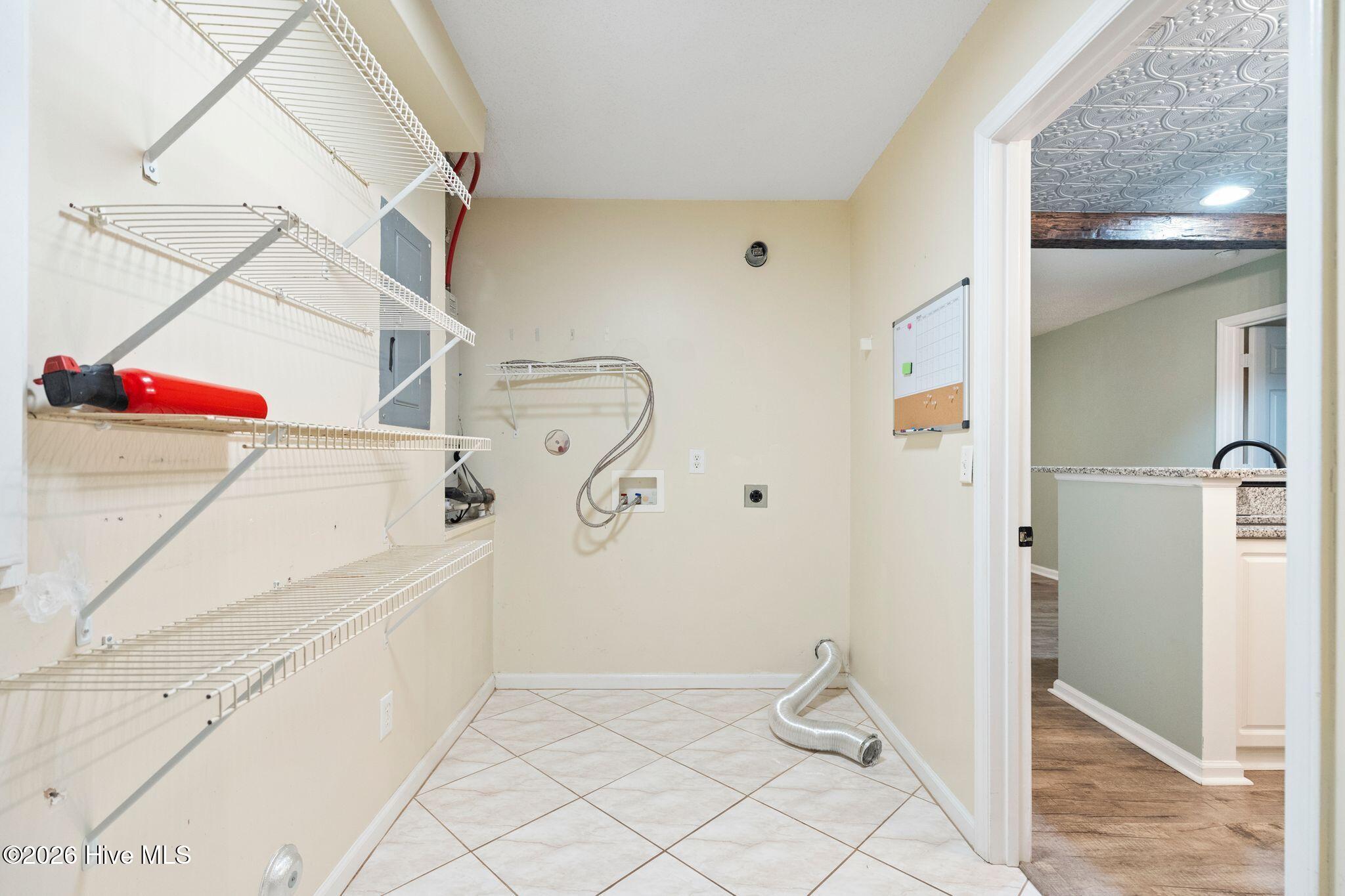 4108 Breezewood Drive Apt 101 Property Photo 38