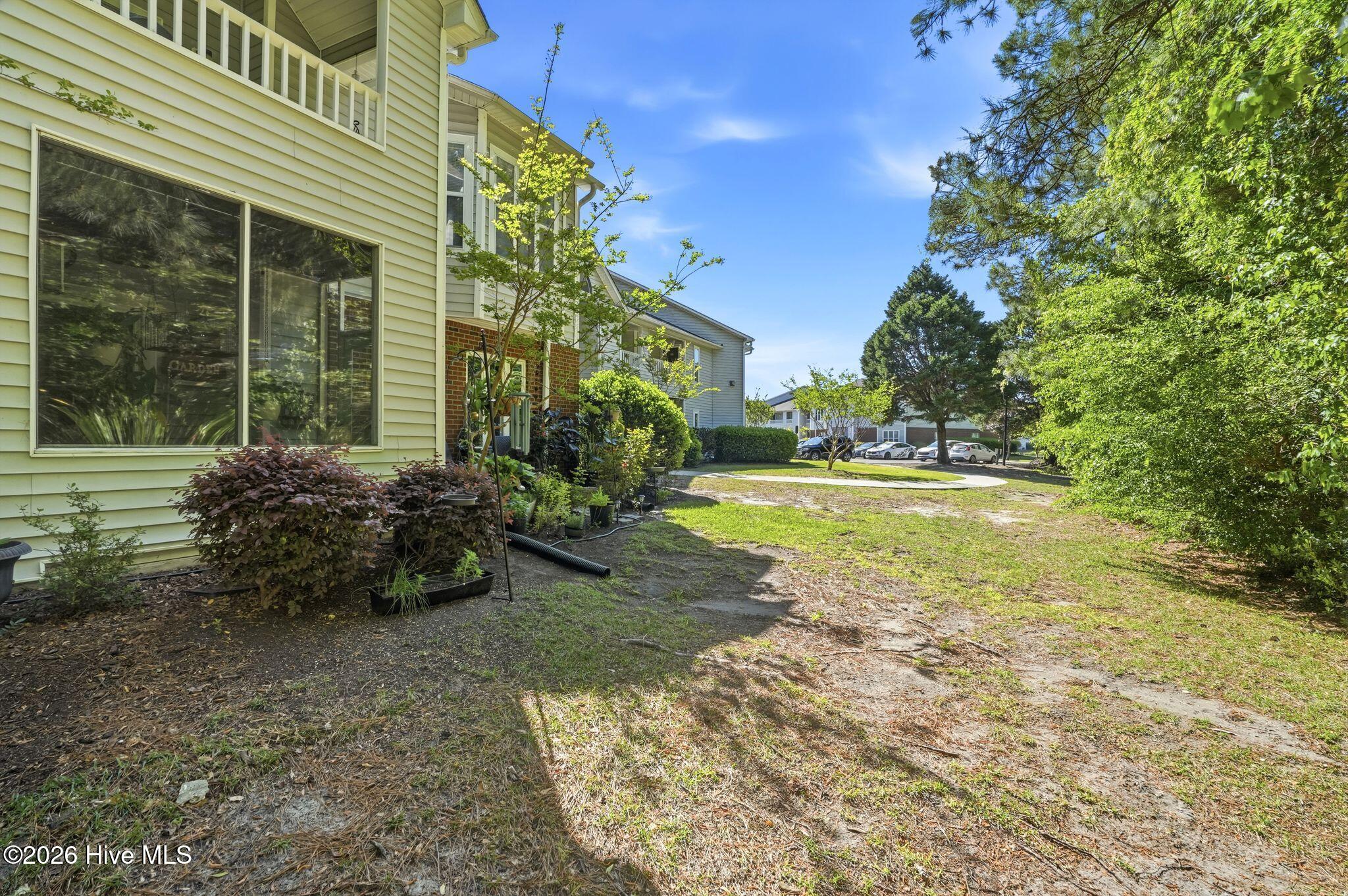 4108 Breezewood Drive Apt 101 Property Photo 43