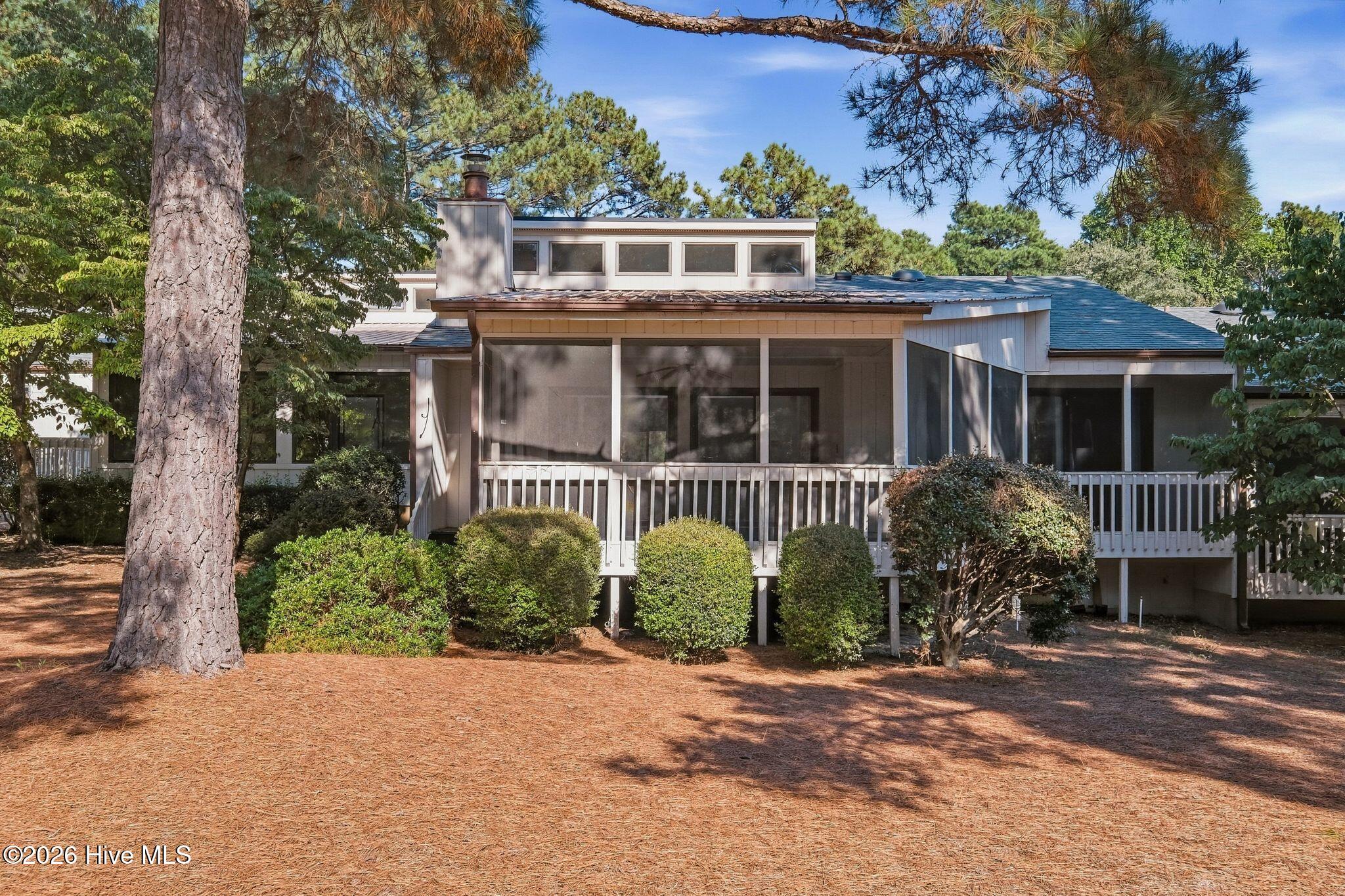36 Martin Drive Unit E Property Photo 25