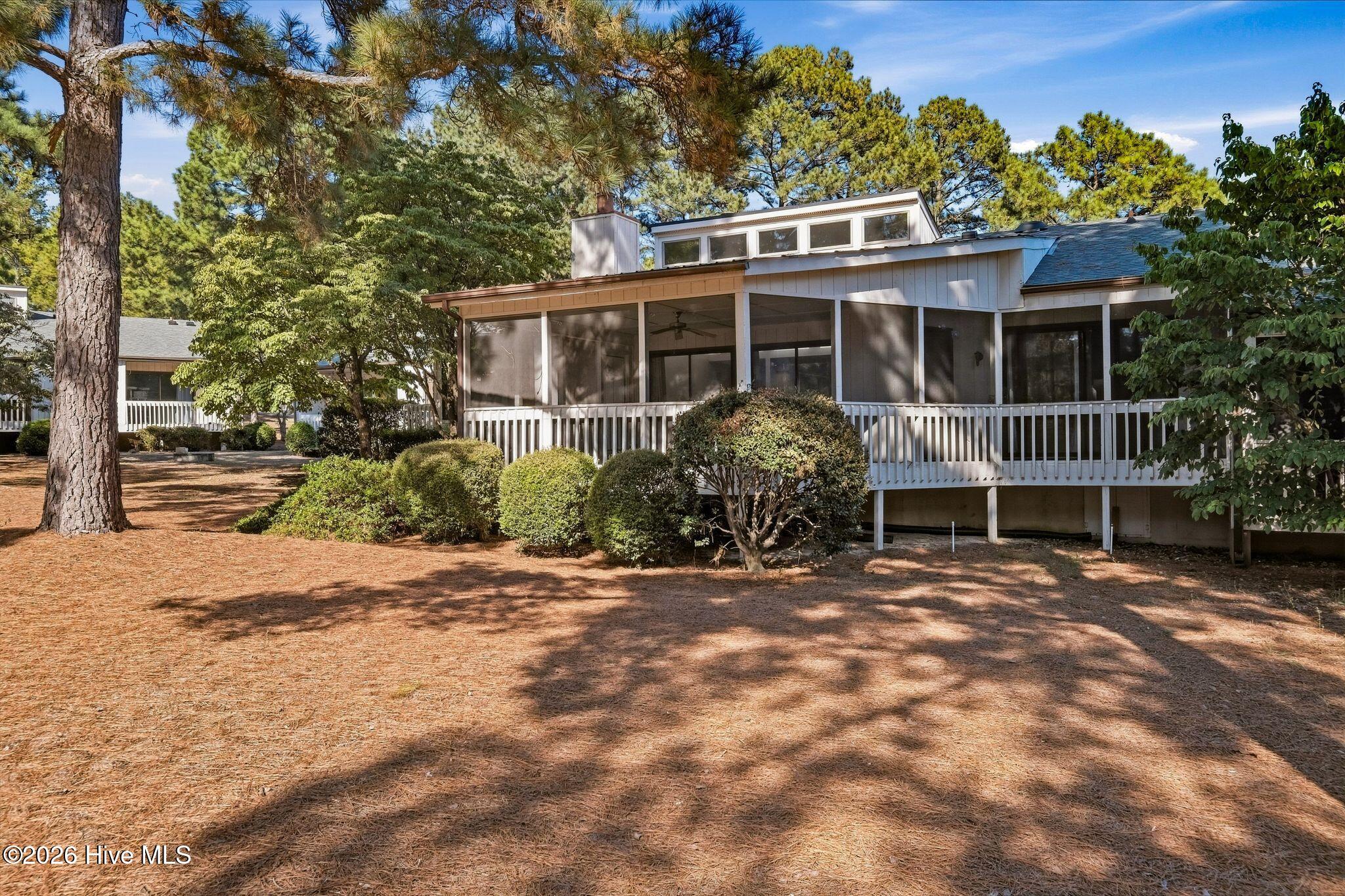 36 Martin Drive Unit E Property Photo 26