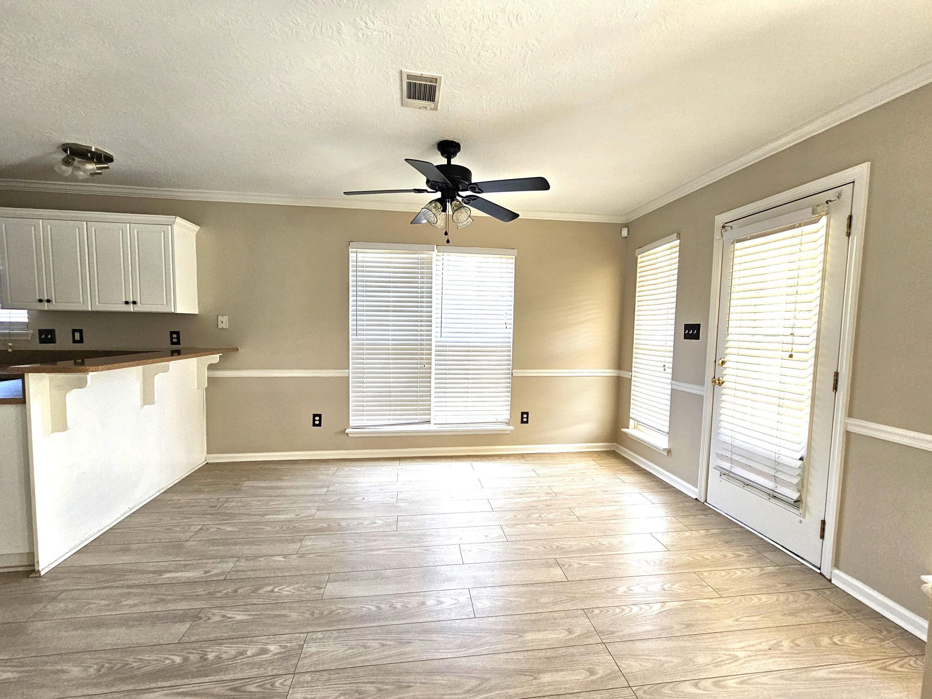 7629 Senators Ridge Drive Property Photo 10