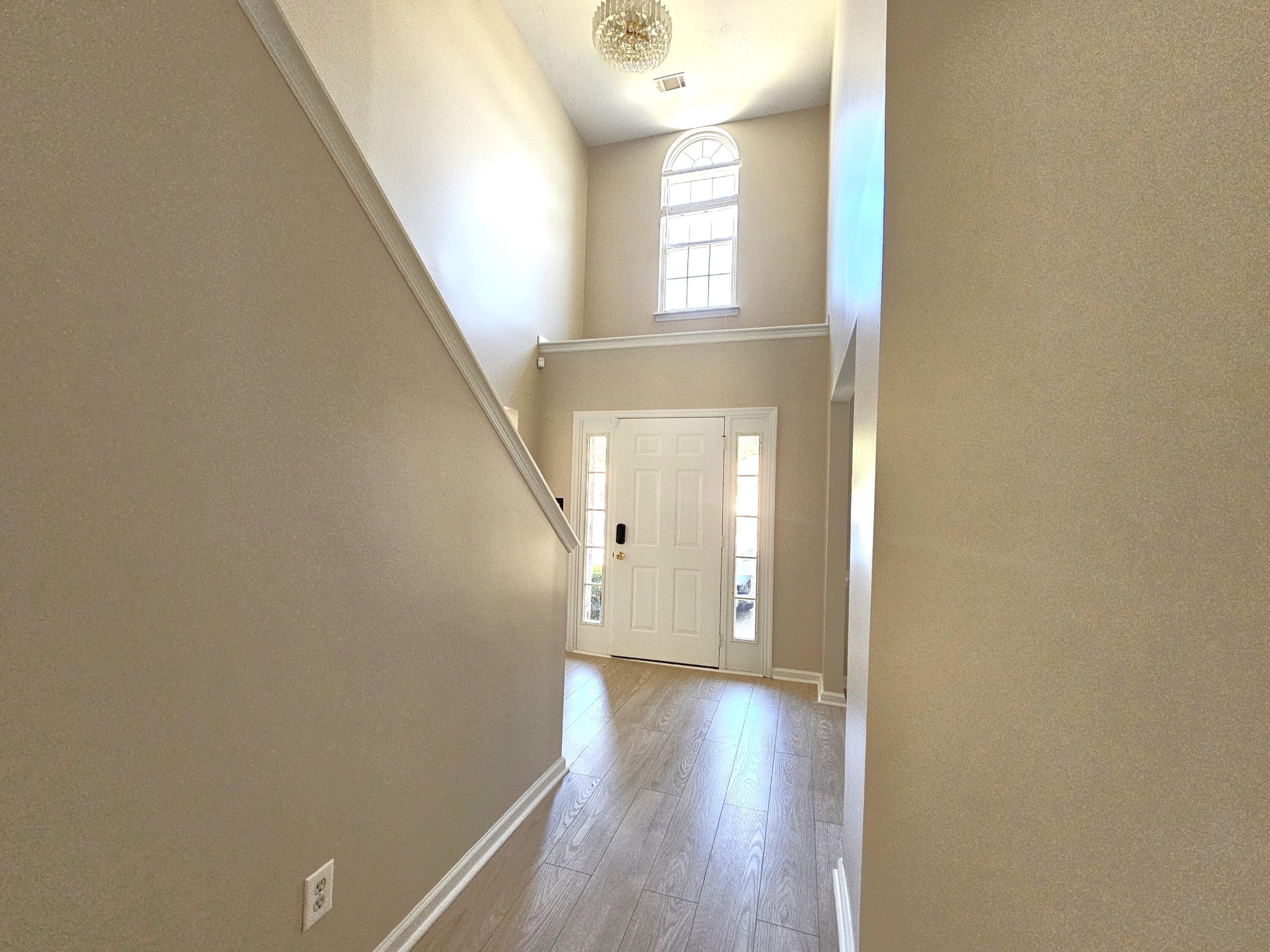 7629 Senators Ridge Drive Property Photo 14