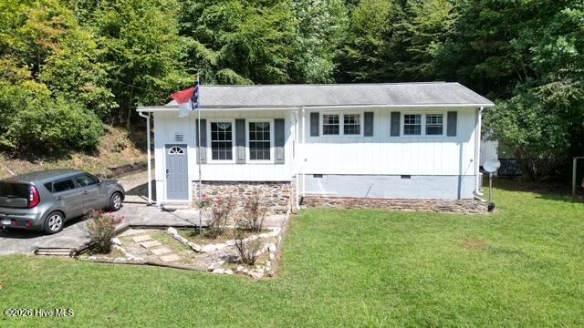 1631 Beech Creek Road Property Photo 2