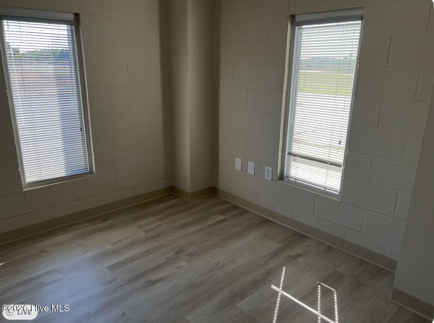 89 Industry Park Property Photo 9