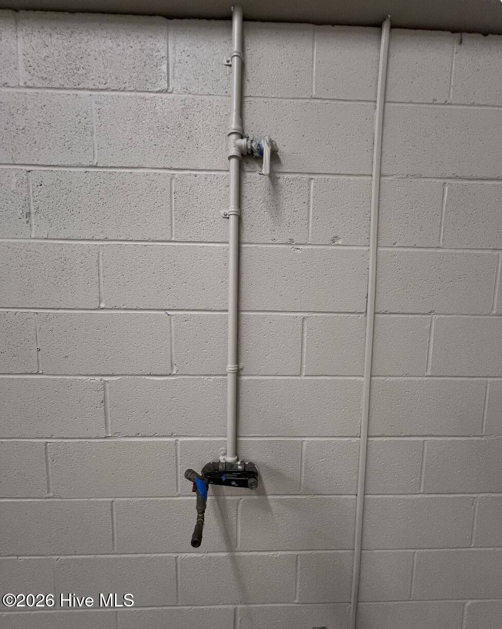 89 Industry Park Property Photo 14
