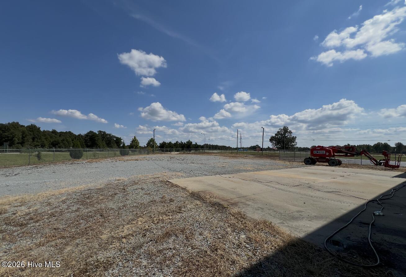 89 Industry Park Property Photo 17