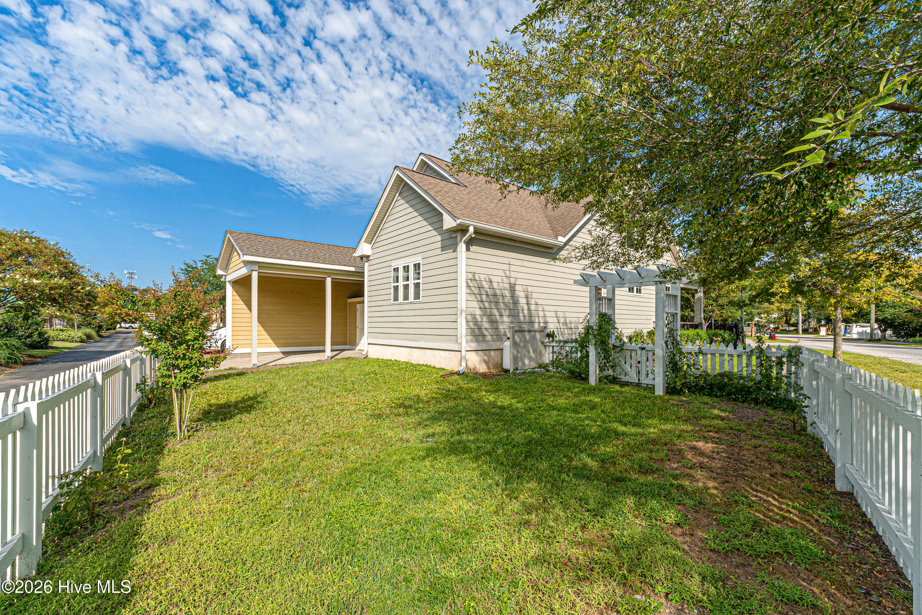 301 Hedrick Street Property Photo 44