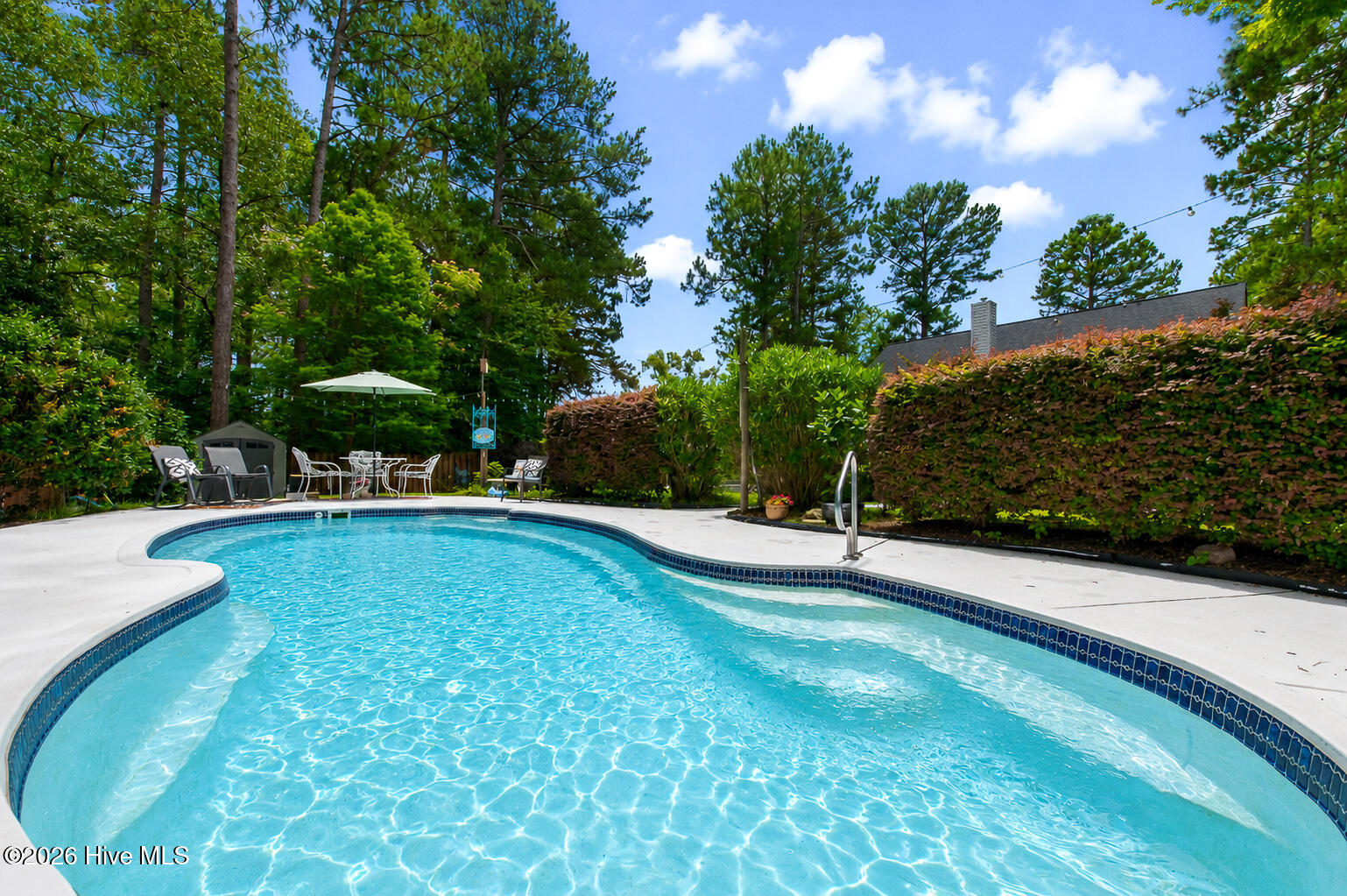 1375 Willow Woods Drive Property Photo 2