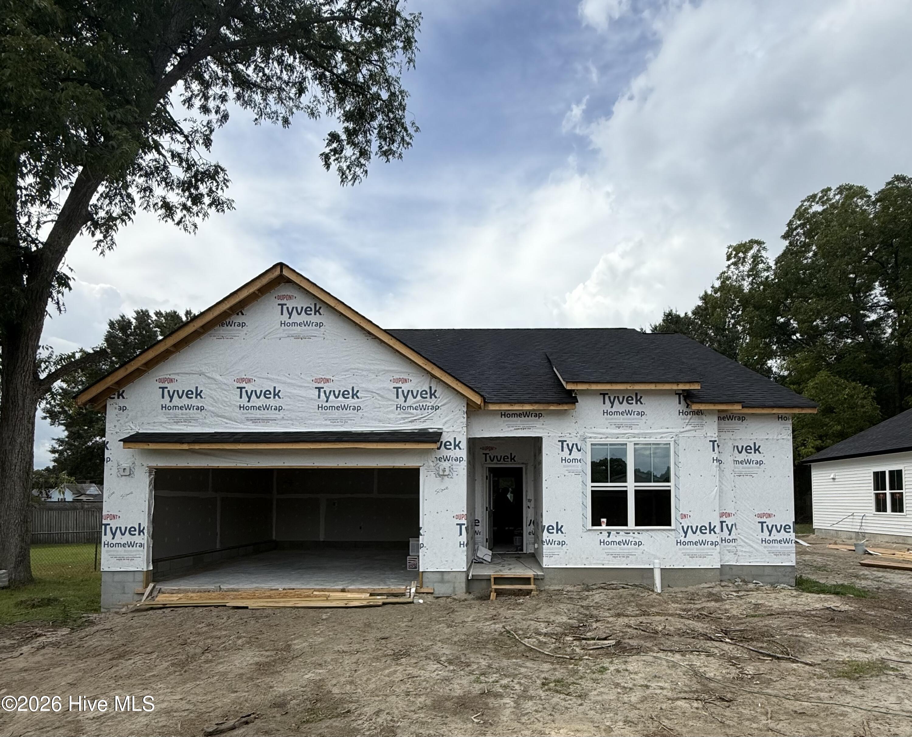 4144 W College Street Property Photo 1