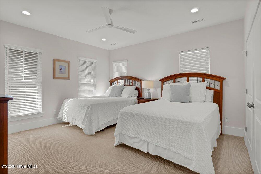 213 Lumina Avenue S Property Photo 24