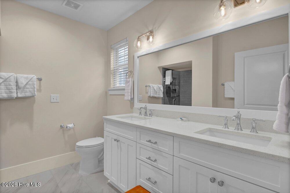 213 Lumina Avenue S Property Photo 25