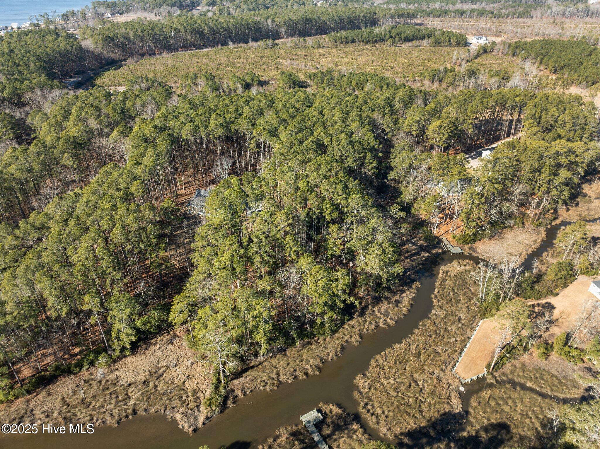 33 33 Mixon Creek Drive Property Photo 24