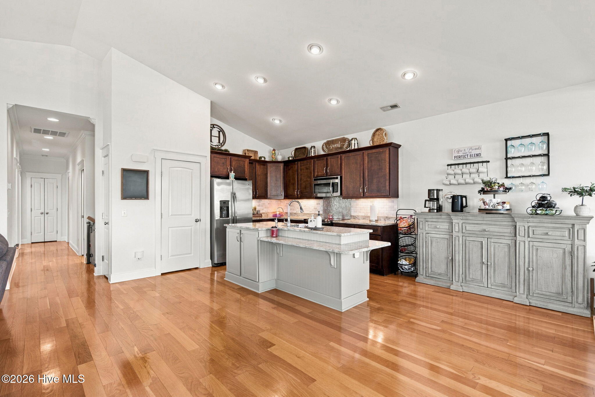 1404 Mackerel Lane Property Photo 4