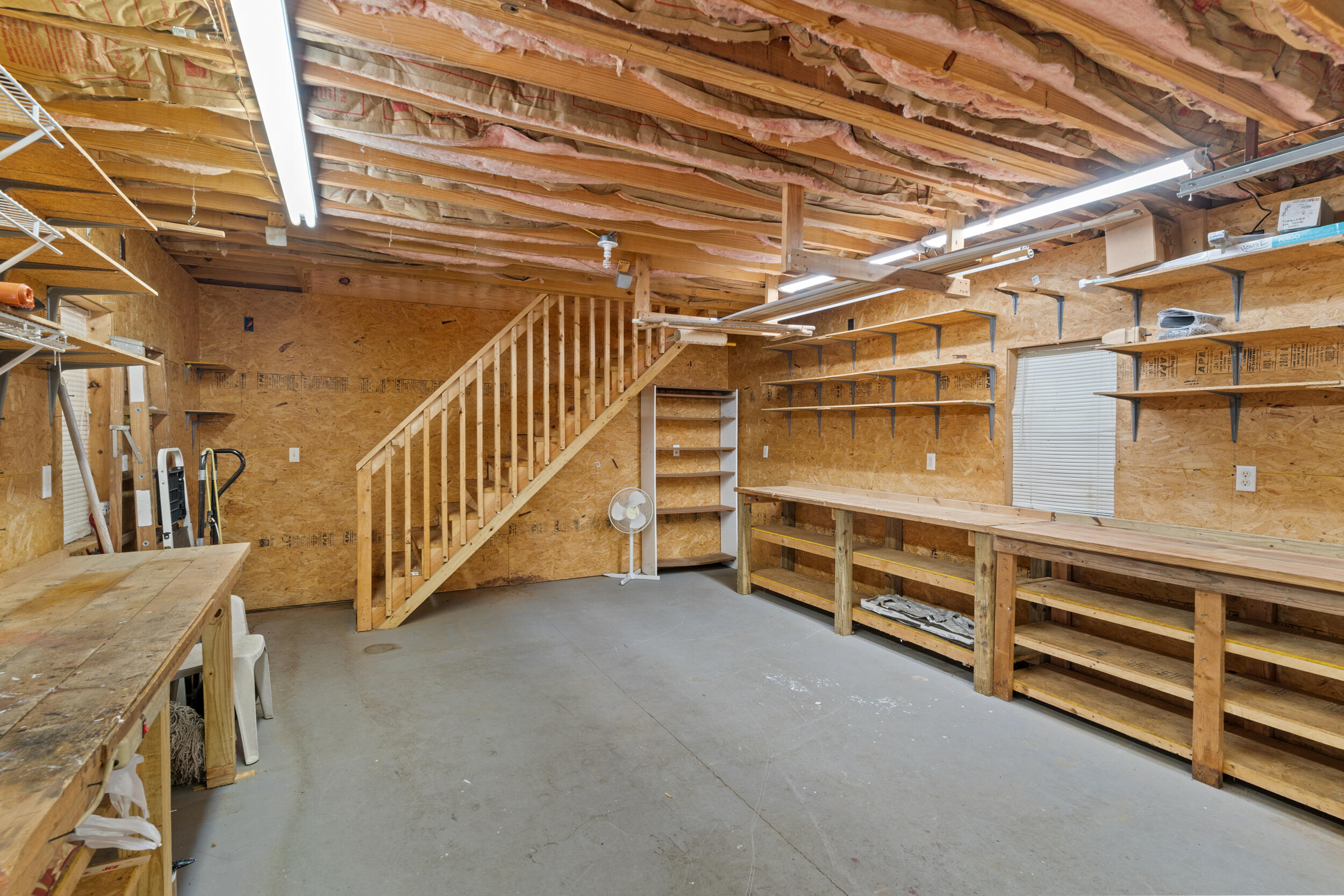 401 W Broad Street Property Photo 49