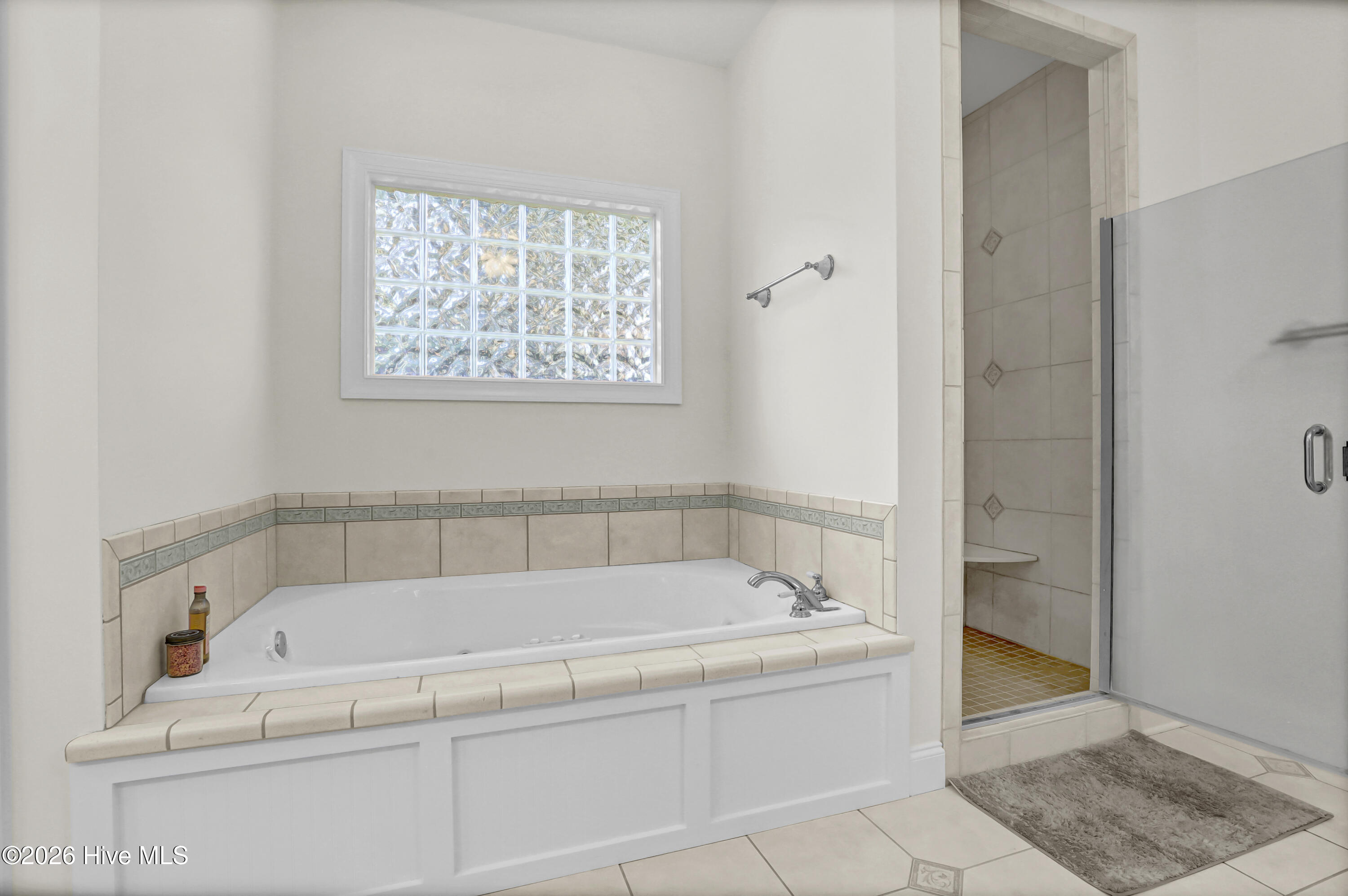 302 Pecan Court Property Photo 35