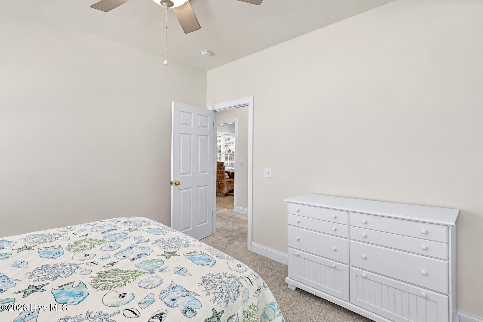302 Pecan Court Property Photo 40
