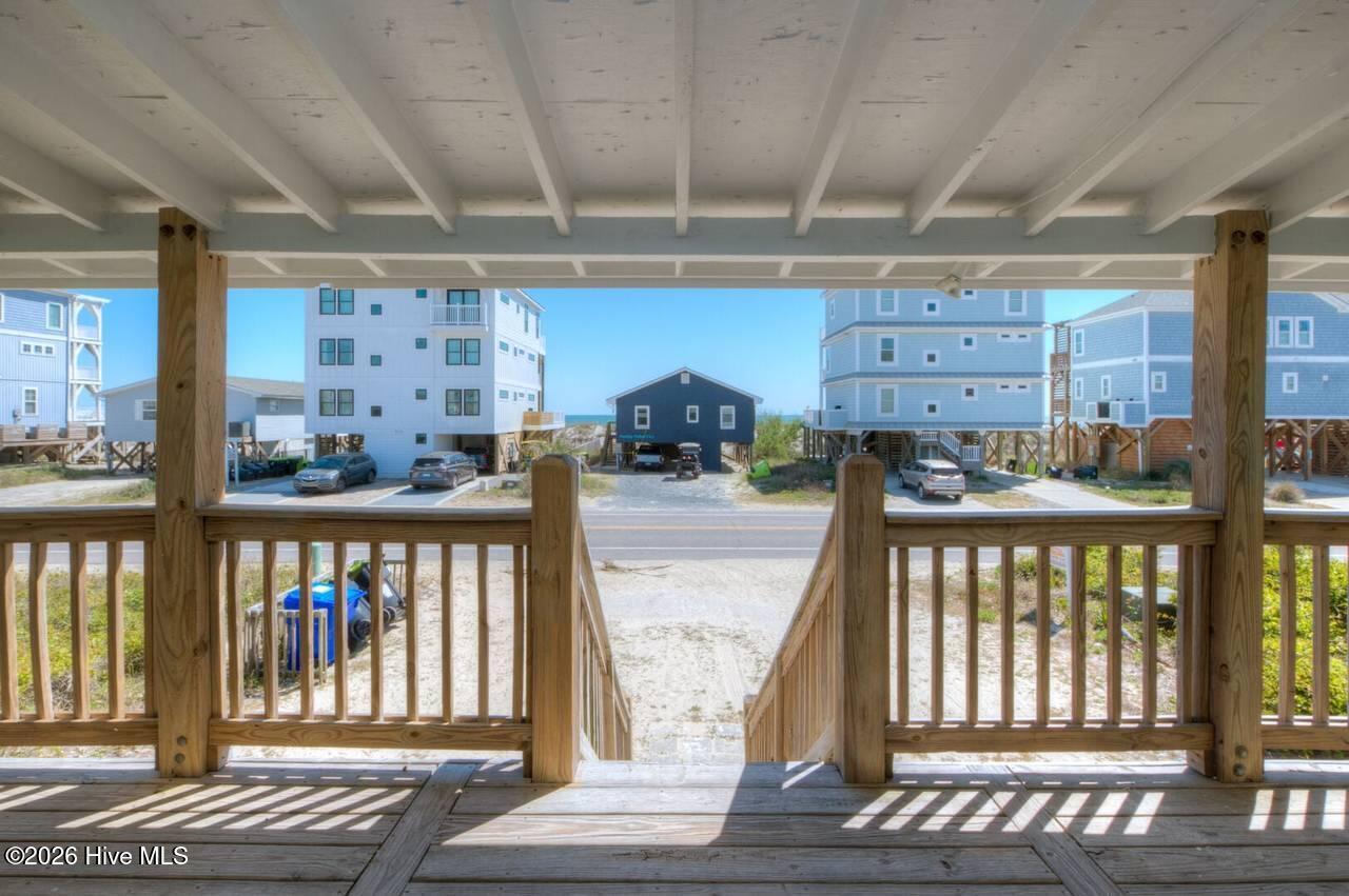 922 E Beach Drive Property Photo 2