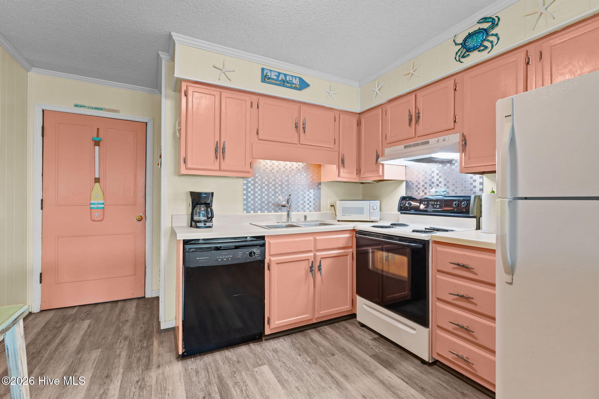 301 Commerce Way 110 Property Photo 12