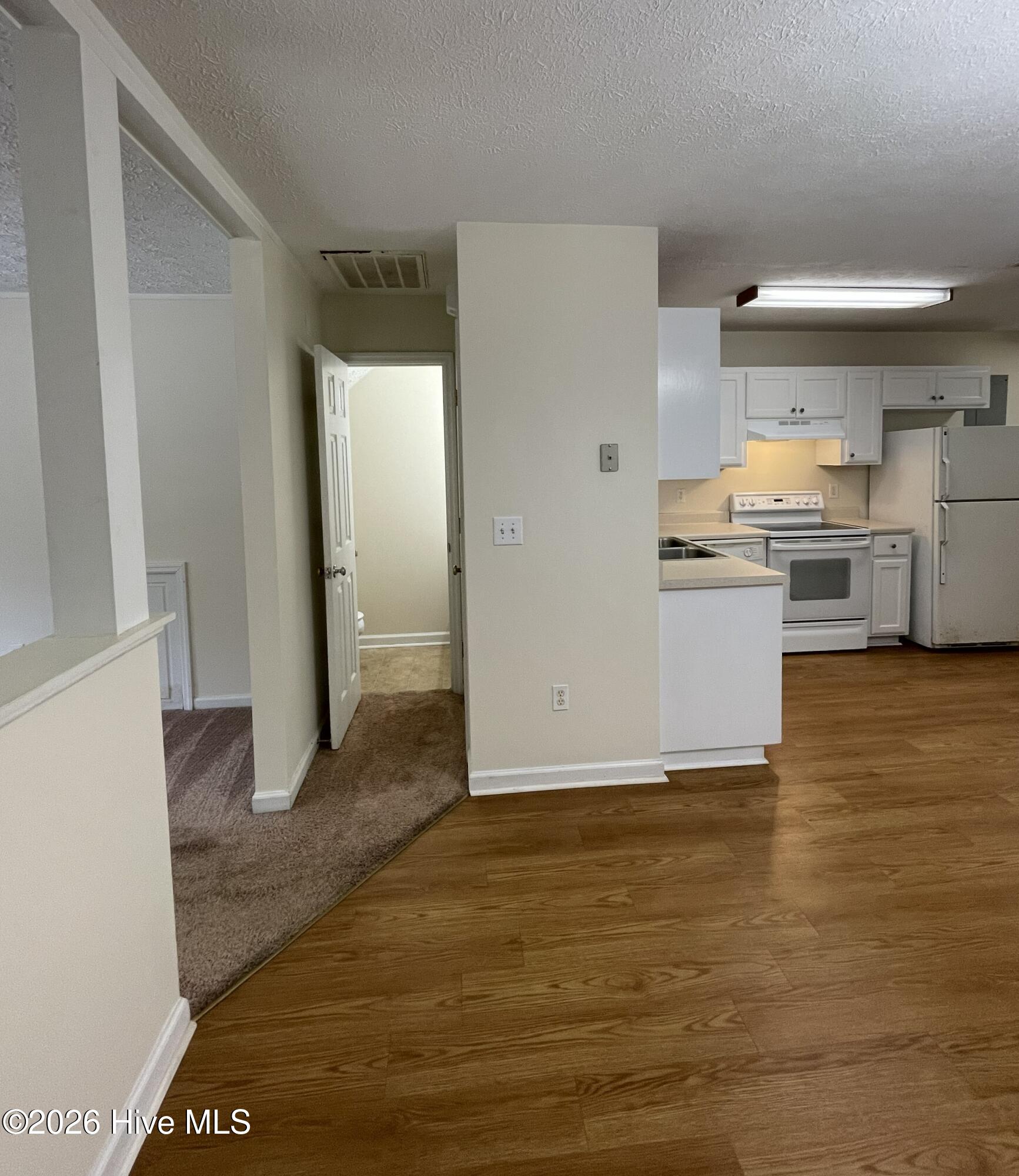 7 Donnell Avenue Property Photo 9