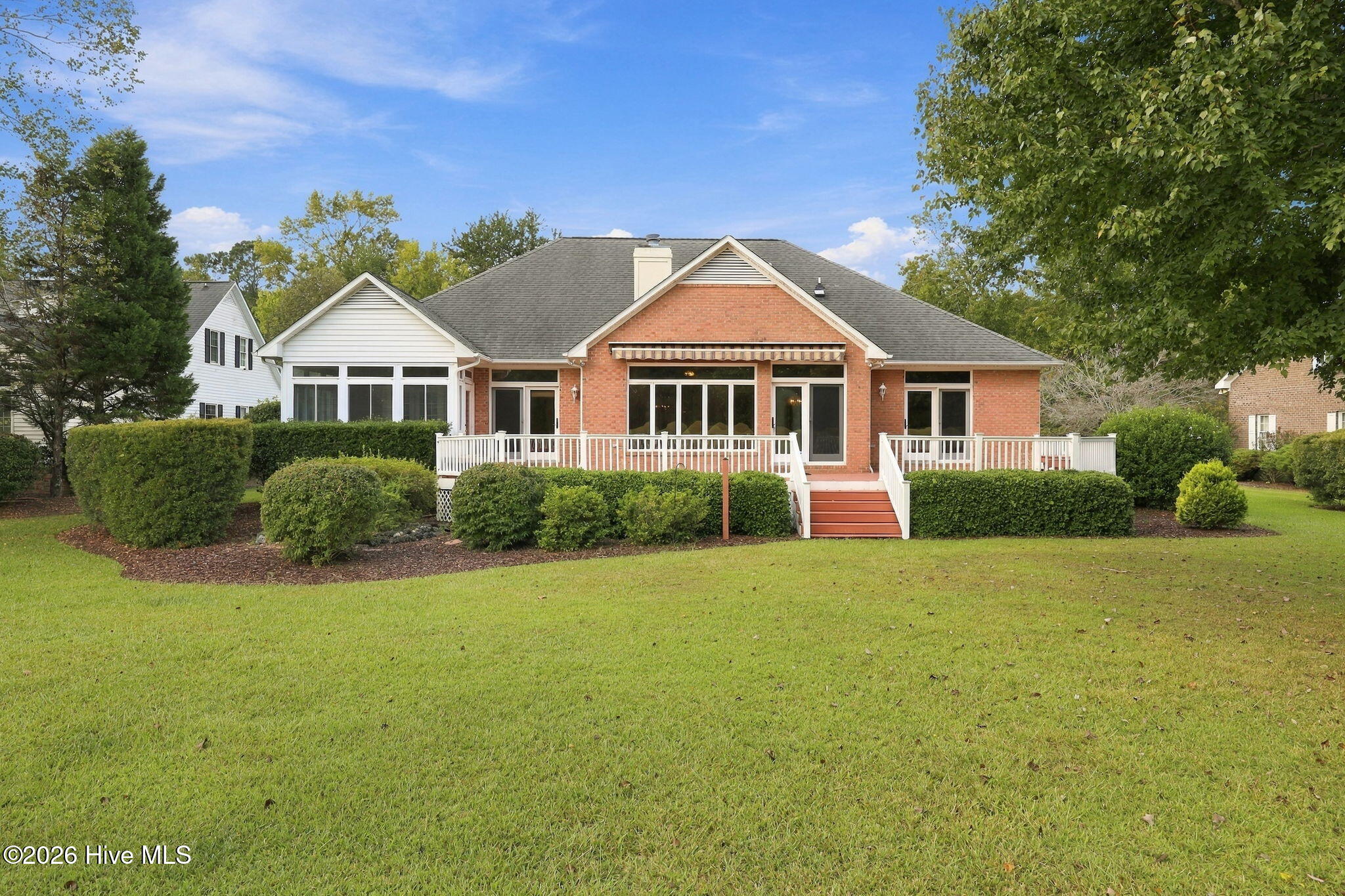 1235 Pine Valley Drive Property Photo 3