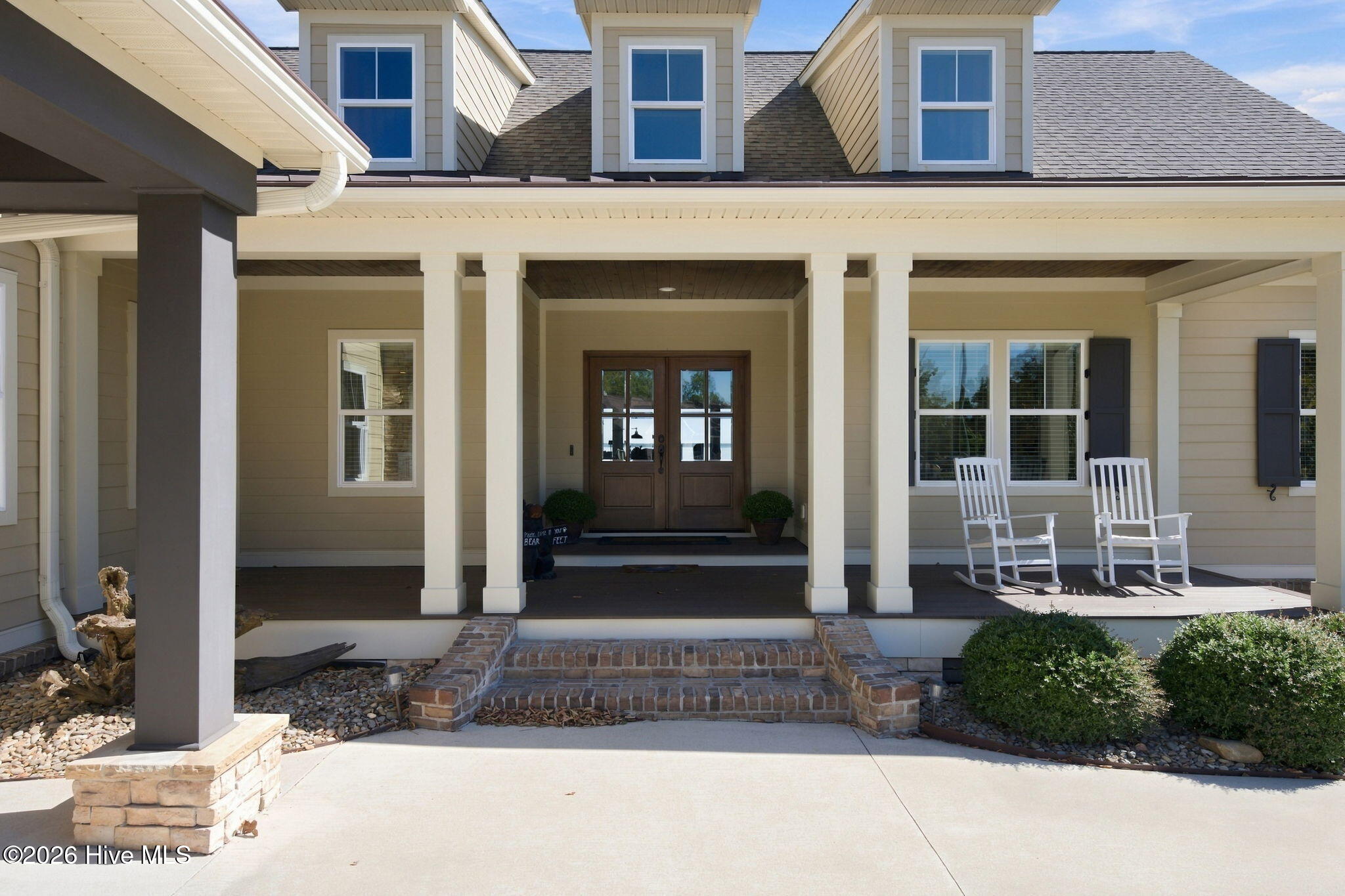 110 Stillwood Court Property Photo 4